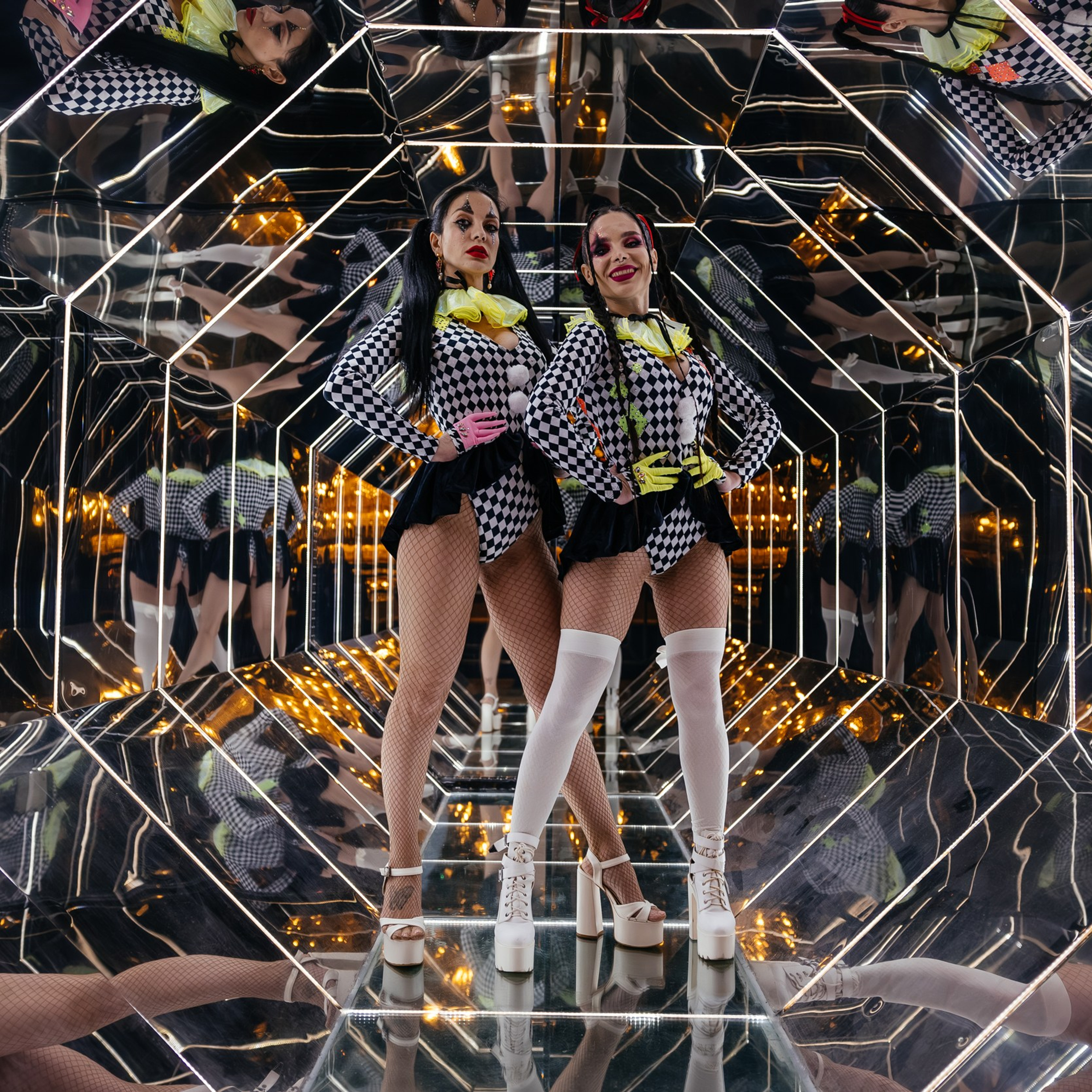 Circus 64. Репортажный и свадебный фотограф в Краснодаре Владислав Рыжов