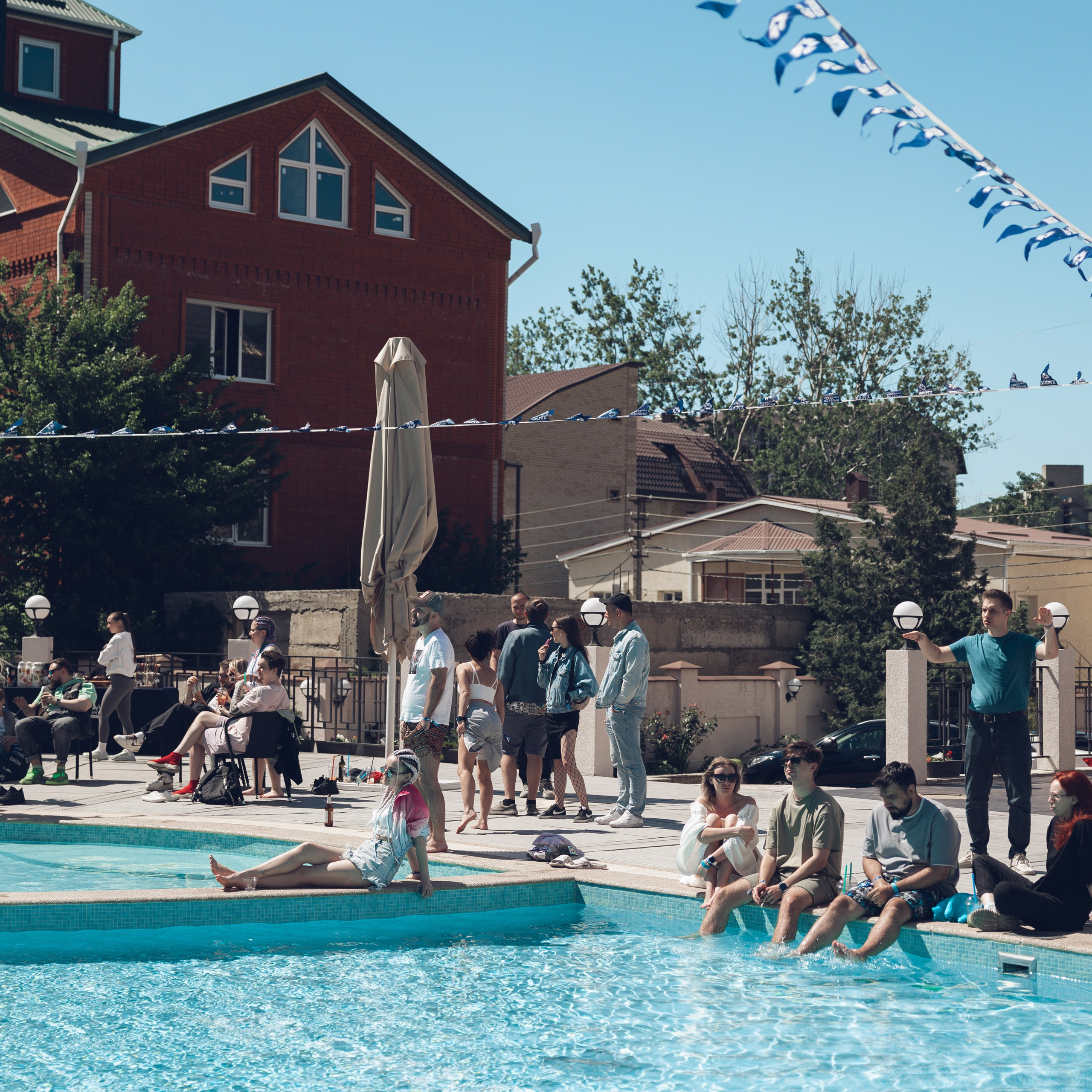 MAEWKA. Репортажный и свадебный фотограф в Краснодаре Владислав Рыжов