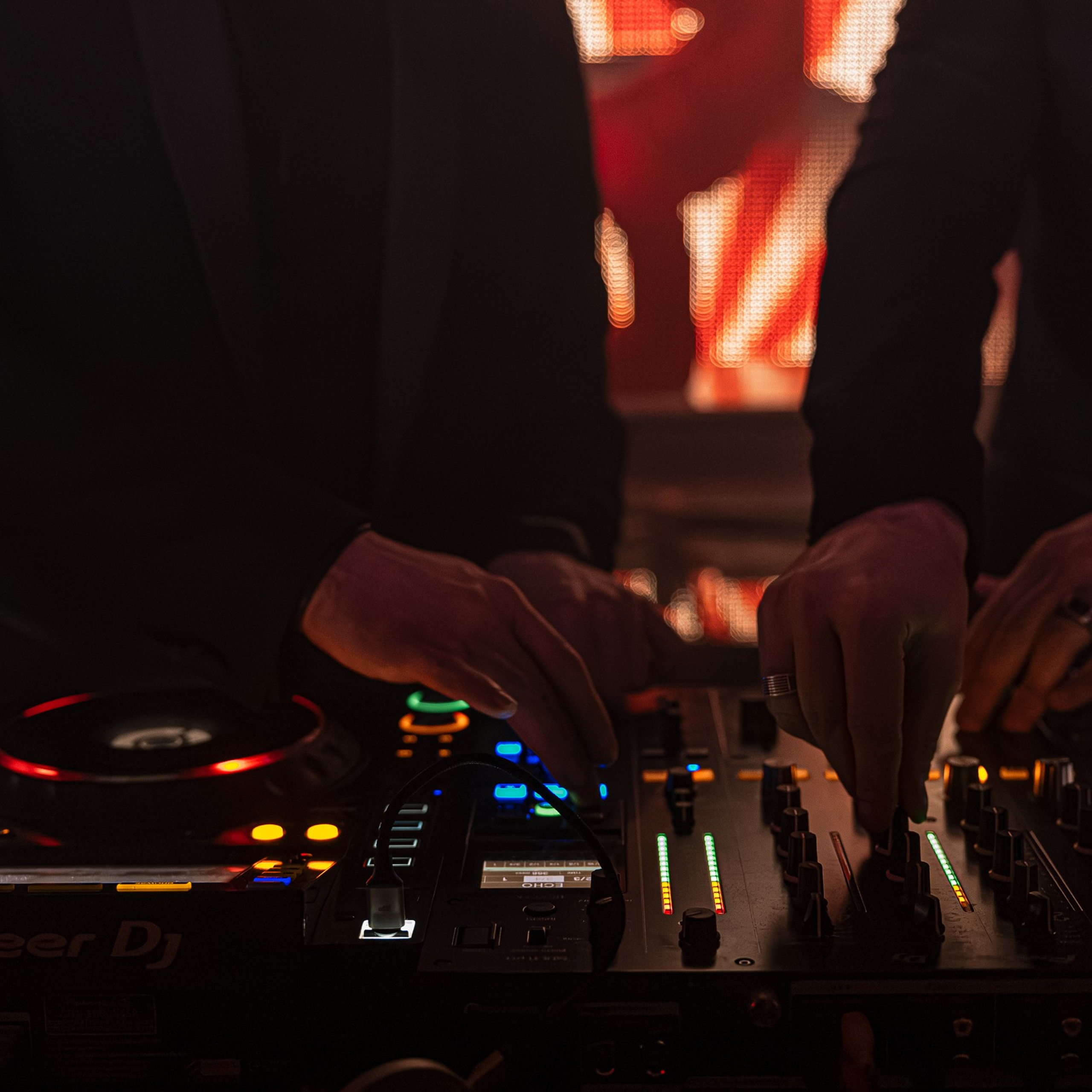 Circus 64. Репортажный и свадебный фотограф в Краснодаре Владислав Рыжов