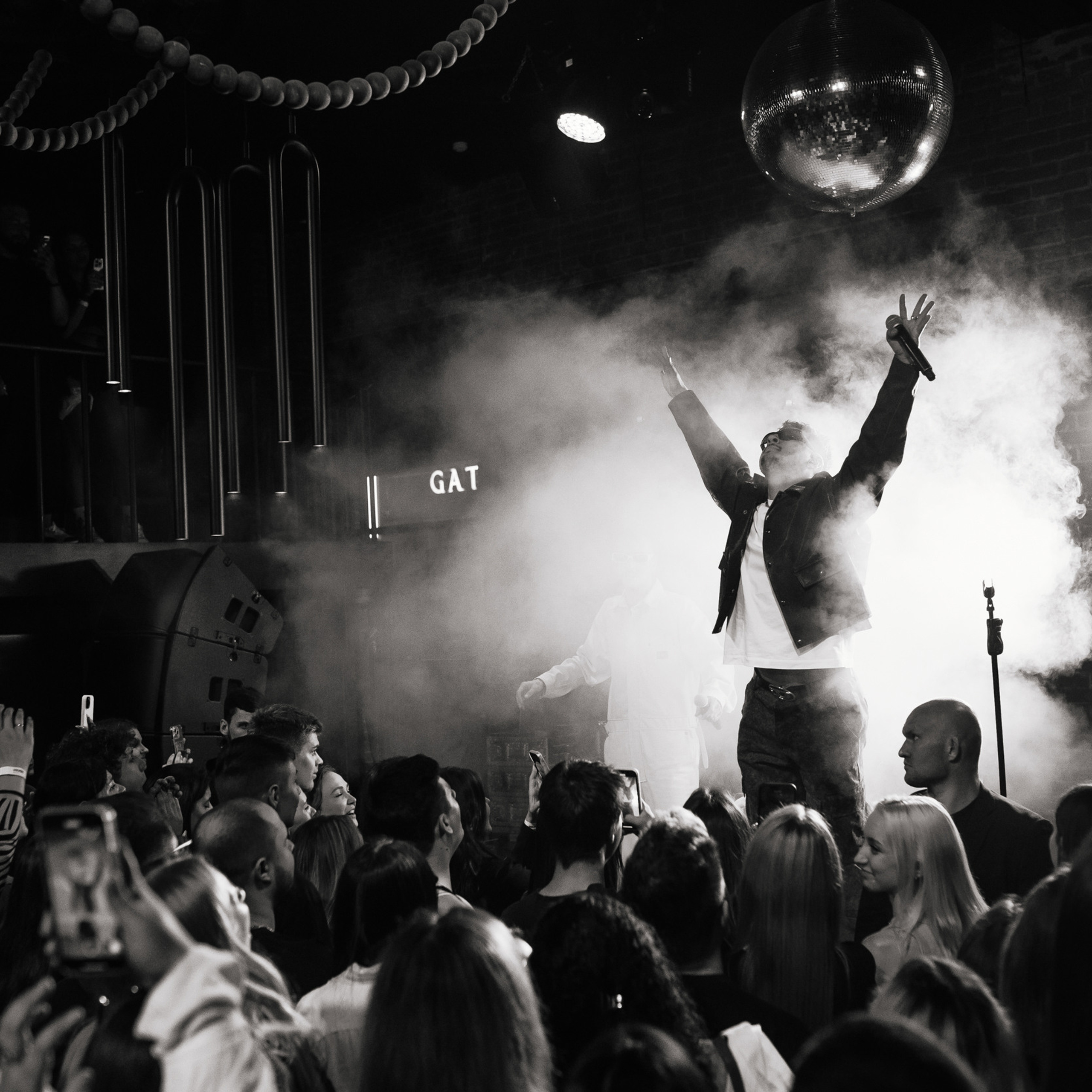 Sqwoz bab. Репортажный и свадебный фотограф в Краснодаре Владислав Рыжов