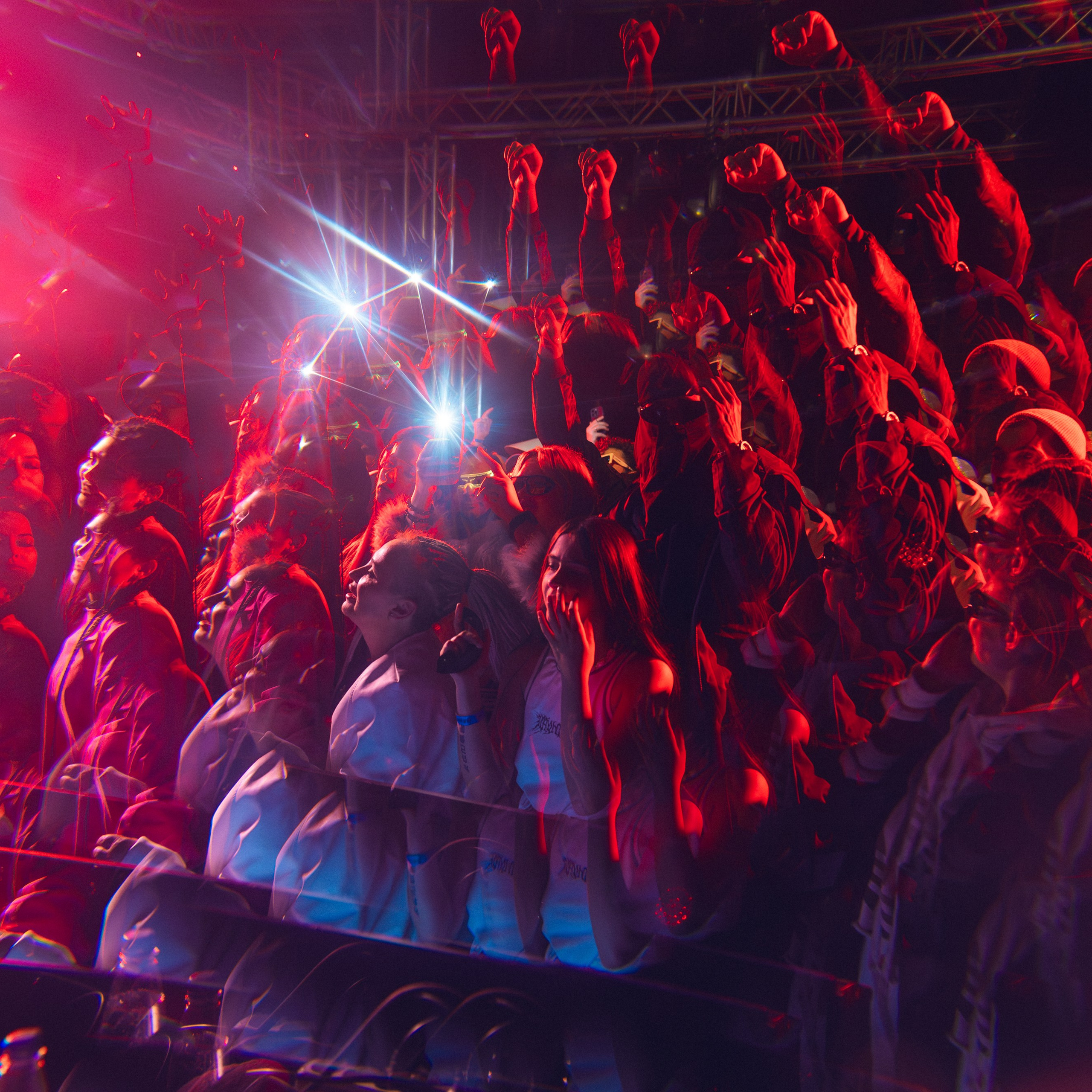 MAEWKA. Репортажный и свадебный фотограф в Краснодаре Владислав Рыжов