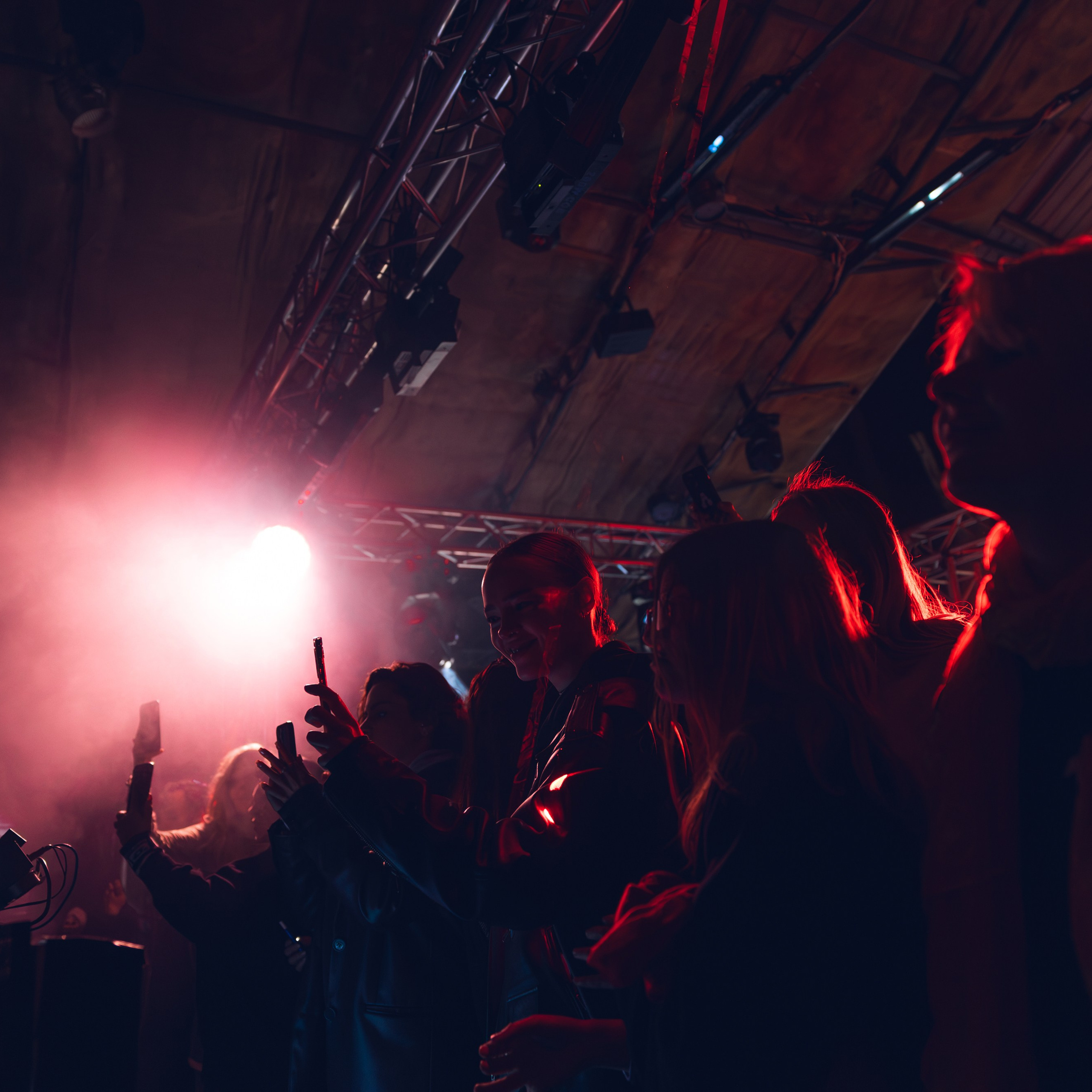 MAEWKA. Репортажный и свадебный фотограф в Краснодаре Владислав Рыжов