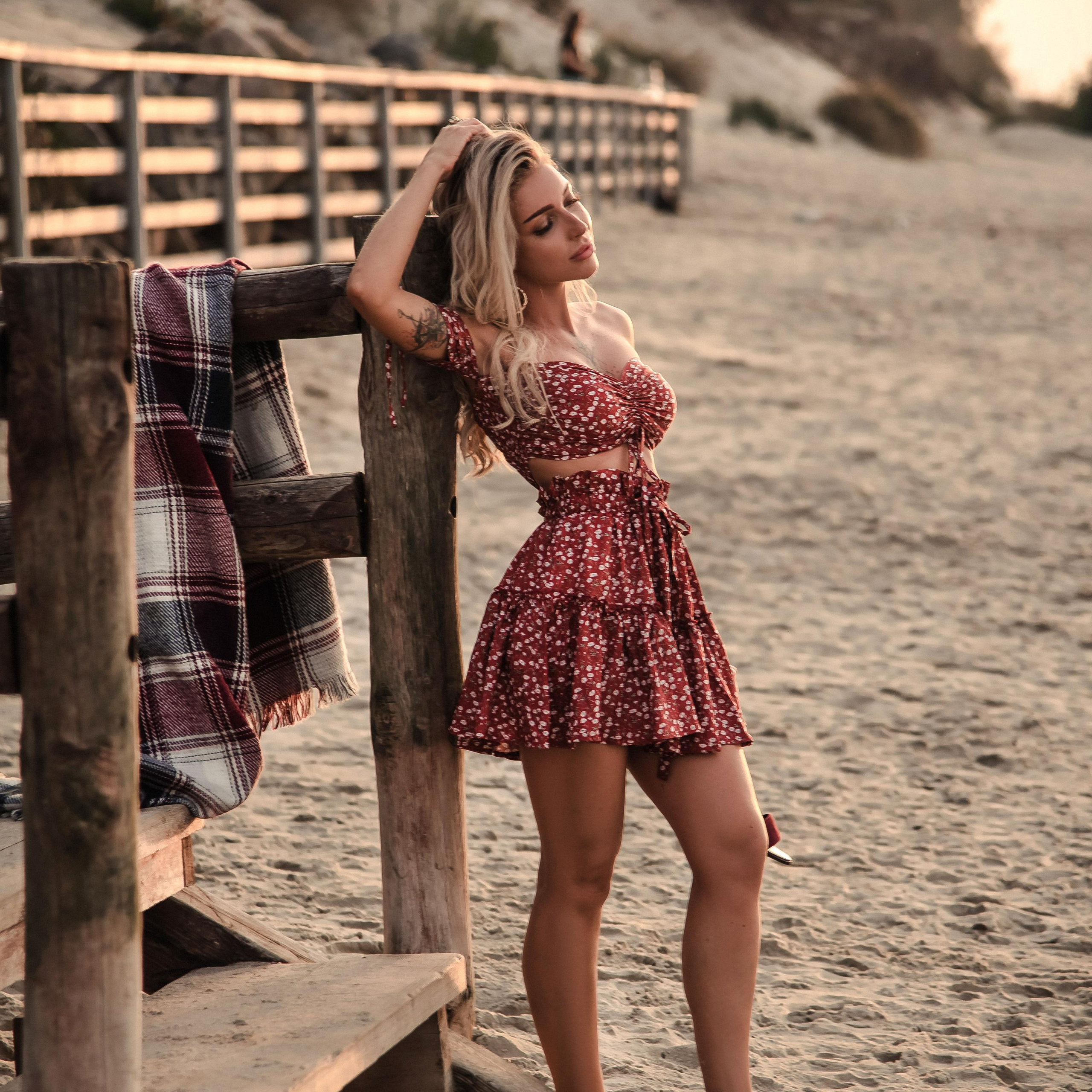 девушка на пляже, фотосессия