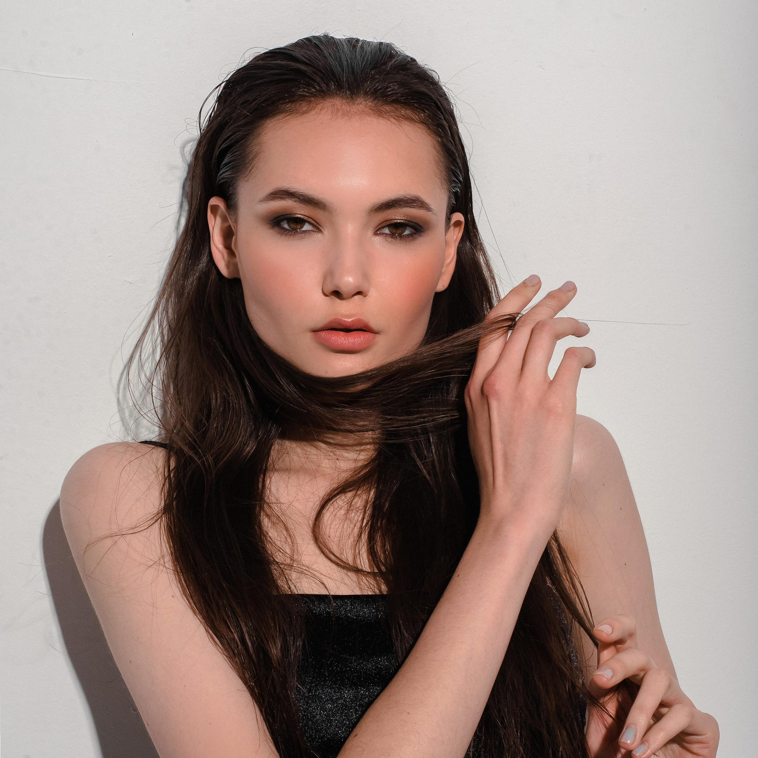 фотосессия с импульсным светом, портрет с жестким светом