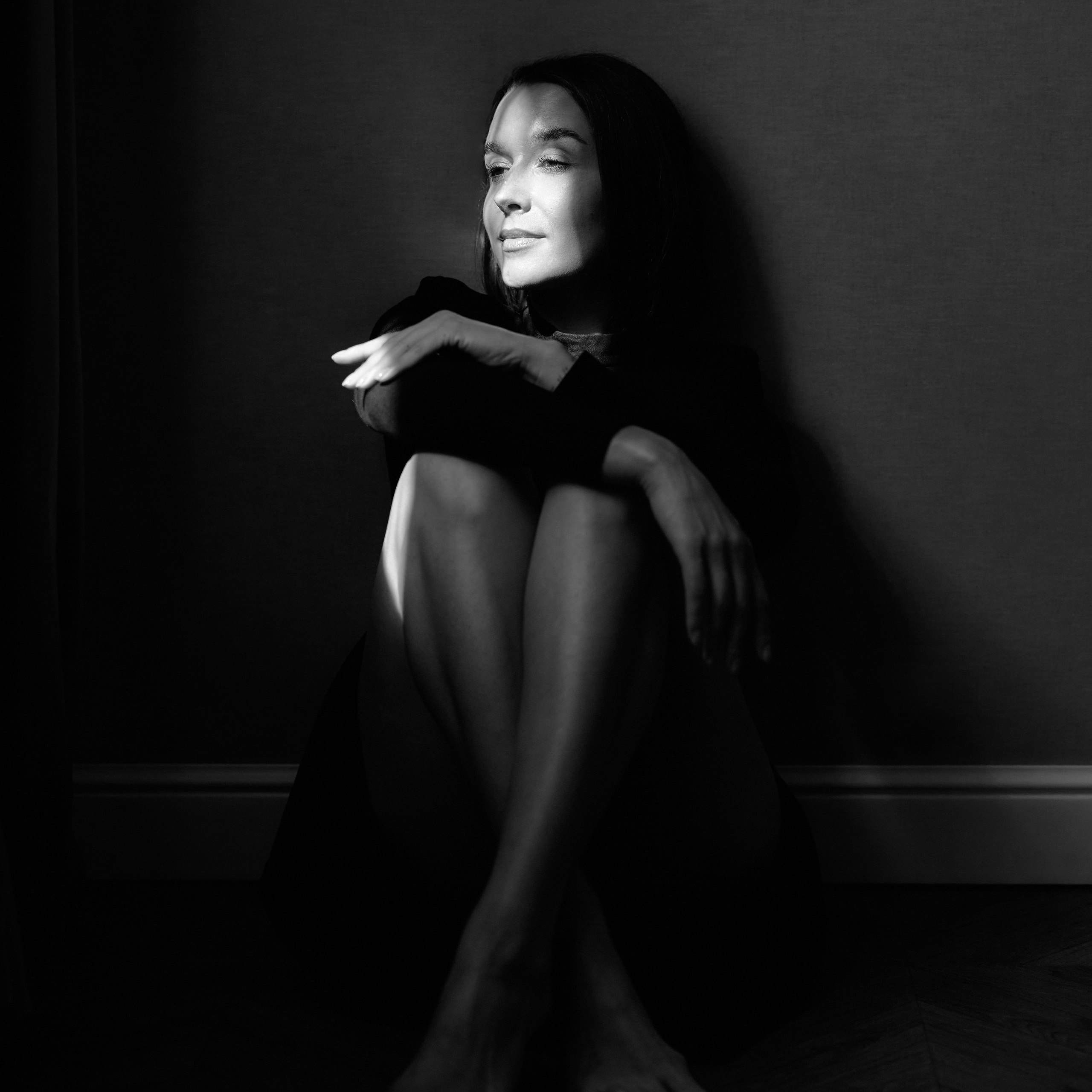 ЖЕНСКИЙ ПОРТРЕТ