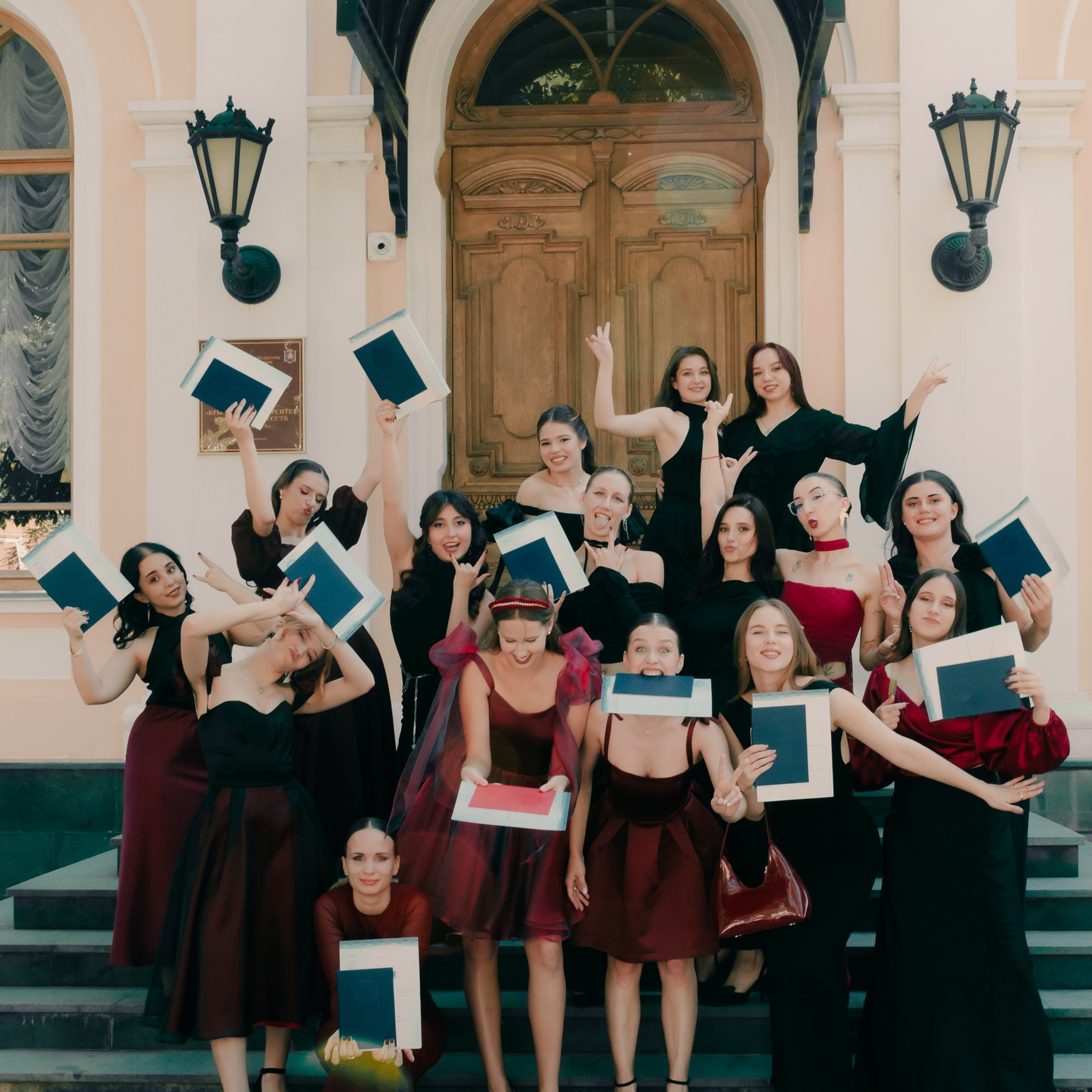 Выпускной КУКИиТ 25. Фотография, которая говорит о тебе