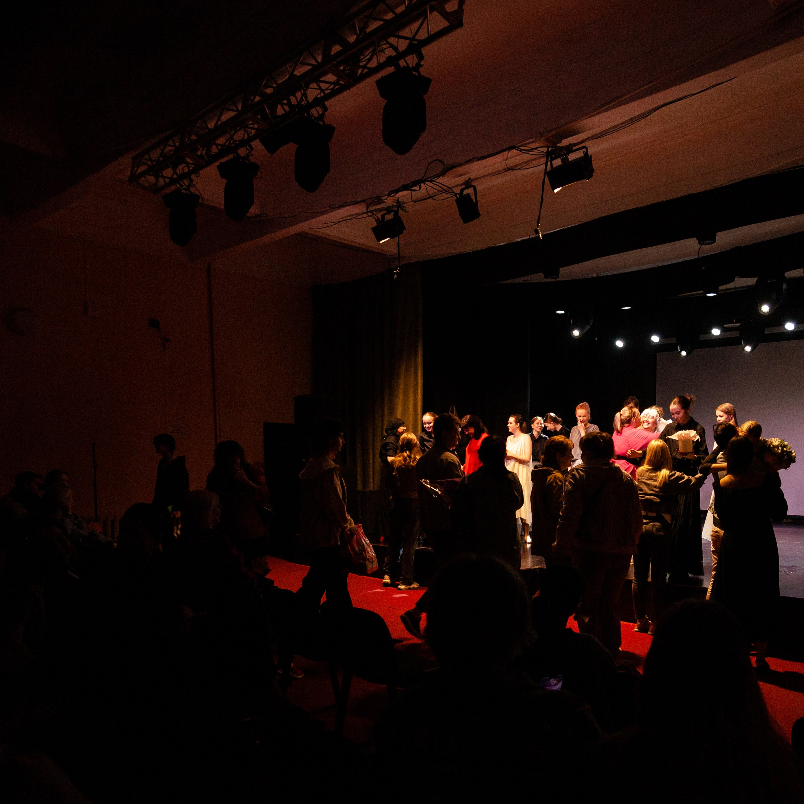 Театральная постановка «ДОМ» impuls 24. Фотограф твоей души, снимаю в Крыму и не только