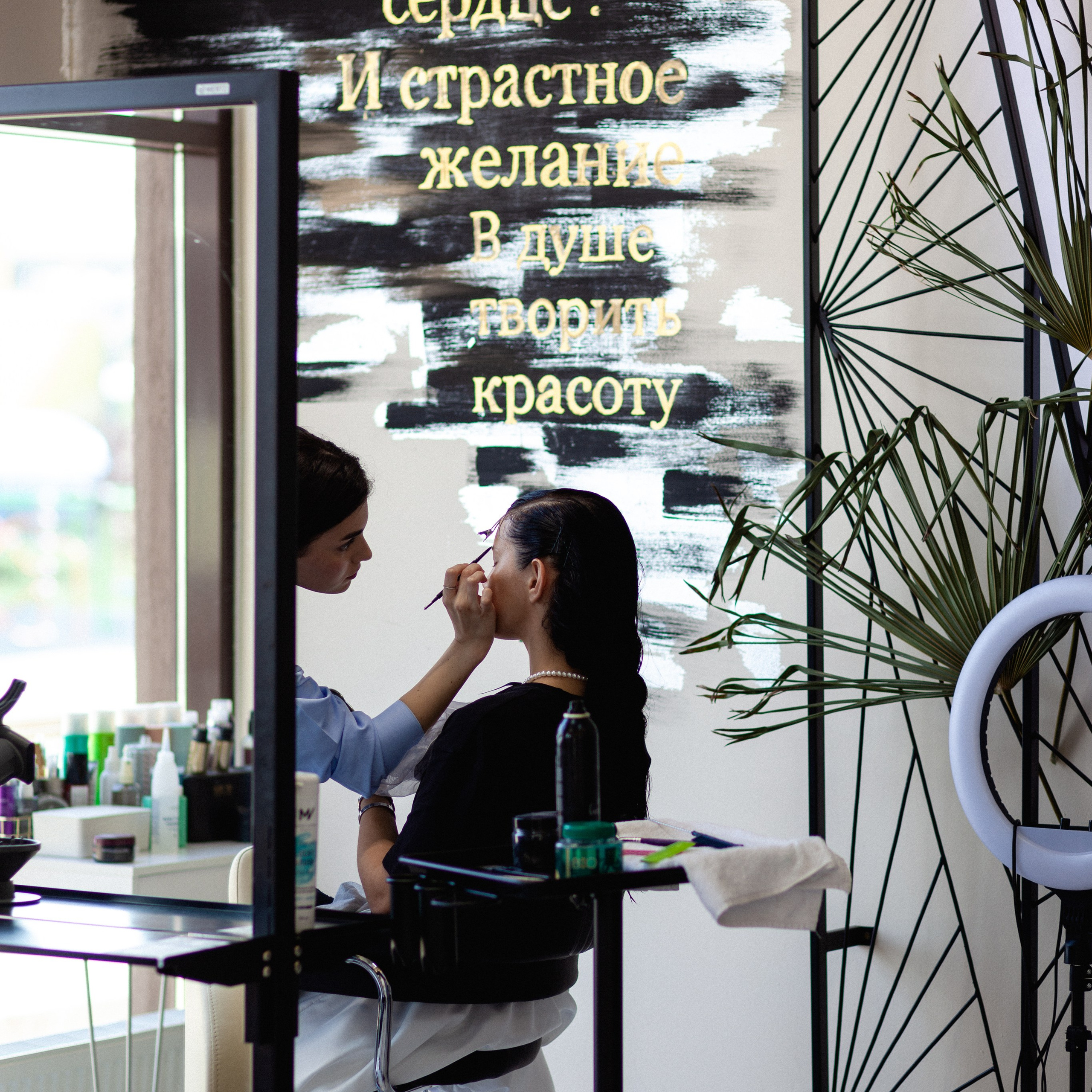 Салон изнутри, подготовка для афиши 24. Фотограф твоей души, снимаю в Крыму и не только