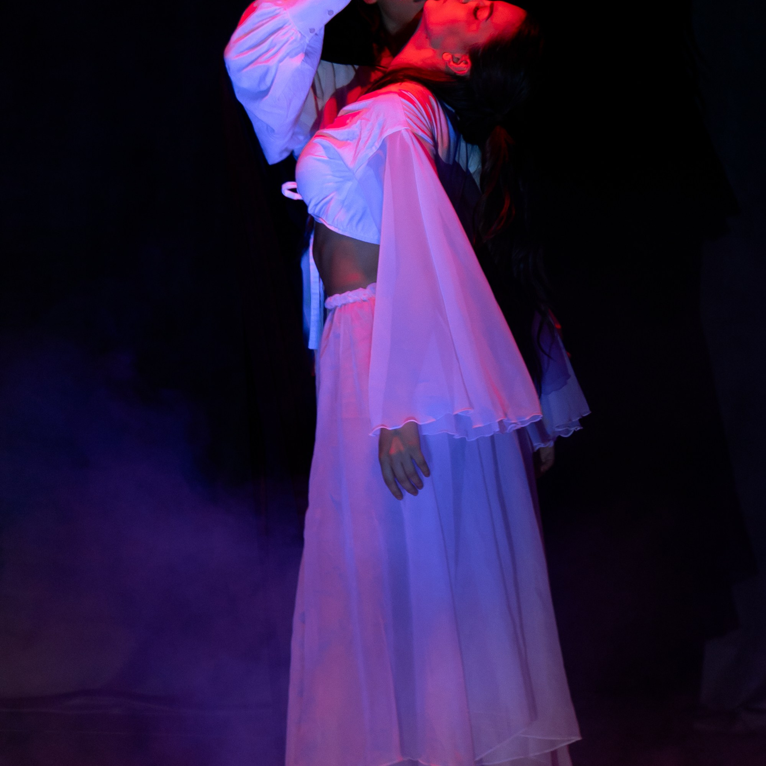 Театральная постановка ДОМ. Фотография, которая говорит о тебе