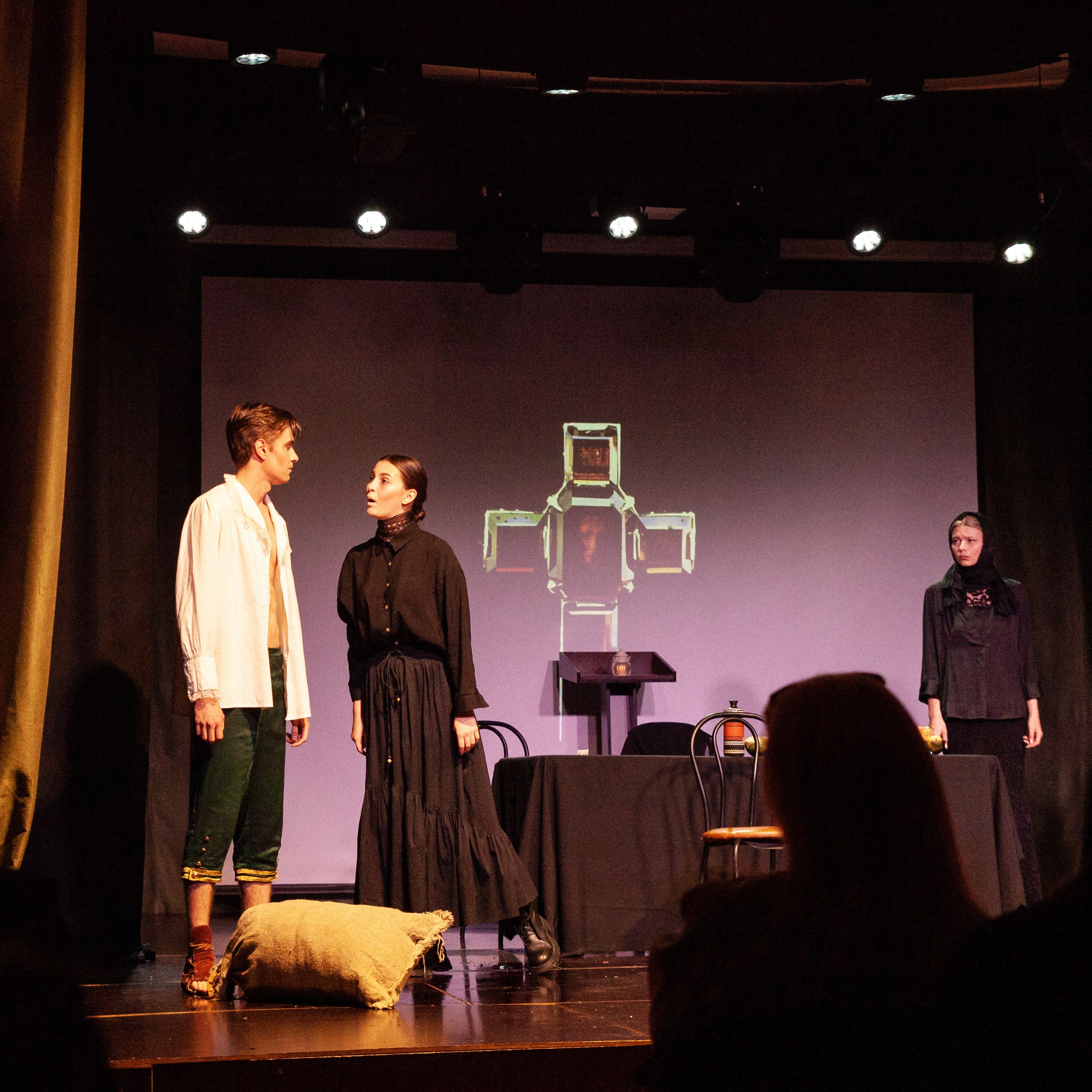 Театральная постановка «ДОМ» impuls 24. Фотограф твоей души, снимаю в Крыму и не только