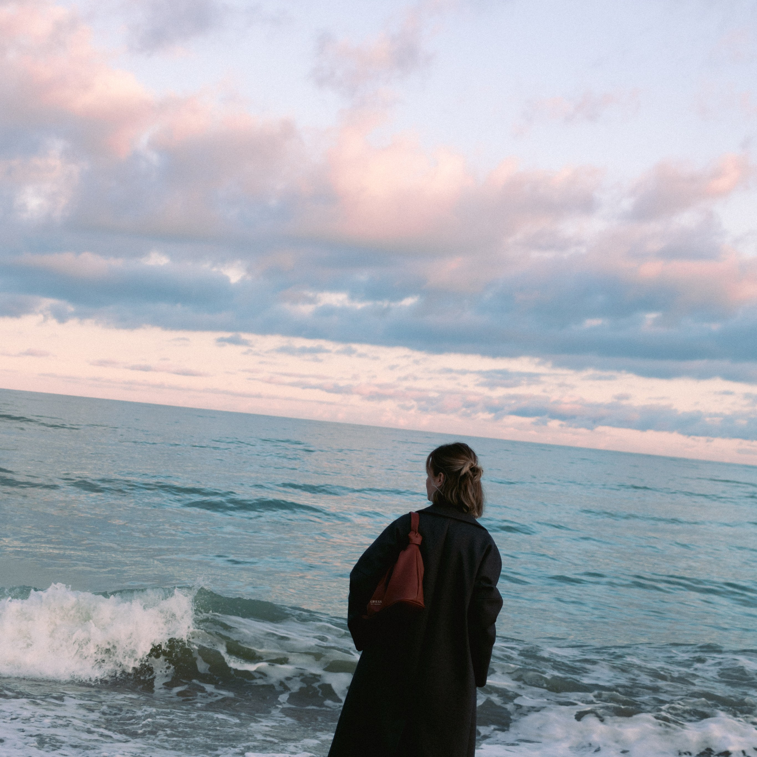 Людмила и море. Фотография, которая говорит о тебе