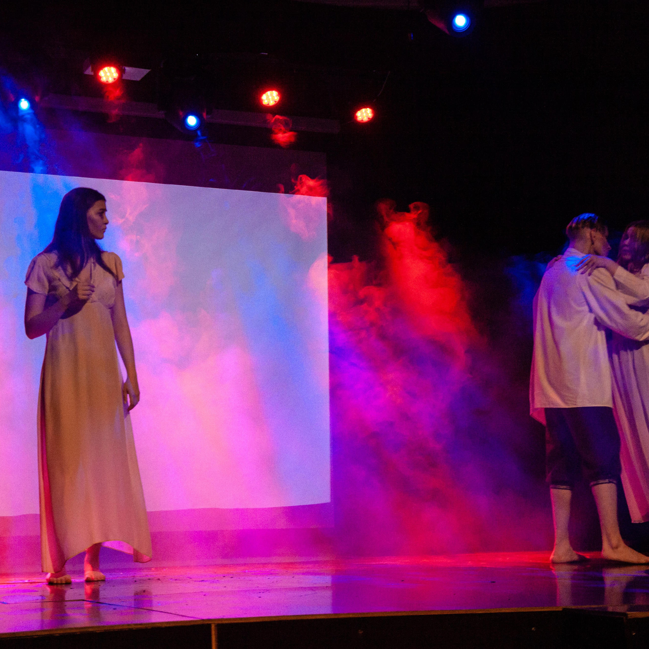 Театральная постановка «ДОМ» impuls 24. Фотограф твоей души, снимаю в Крыму и не только