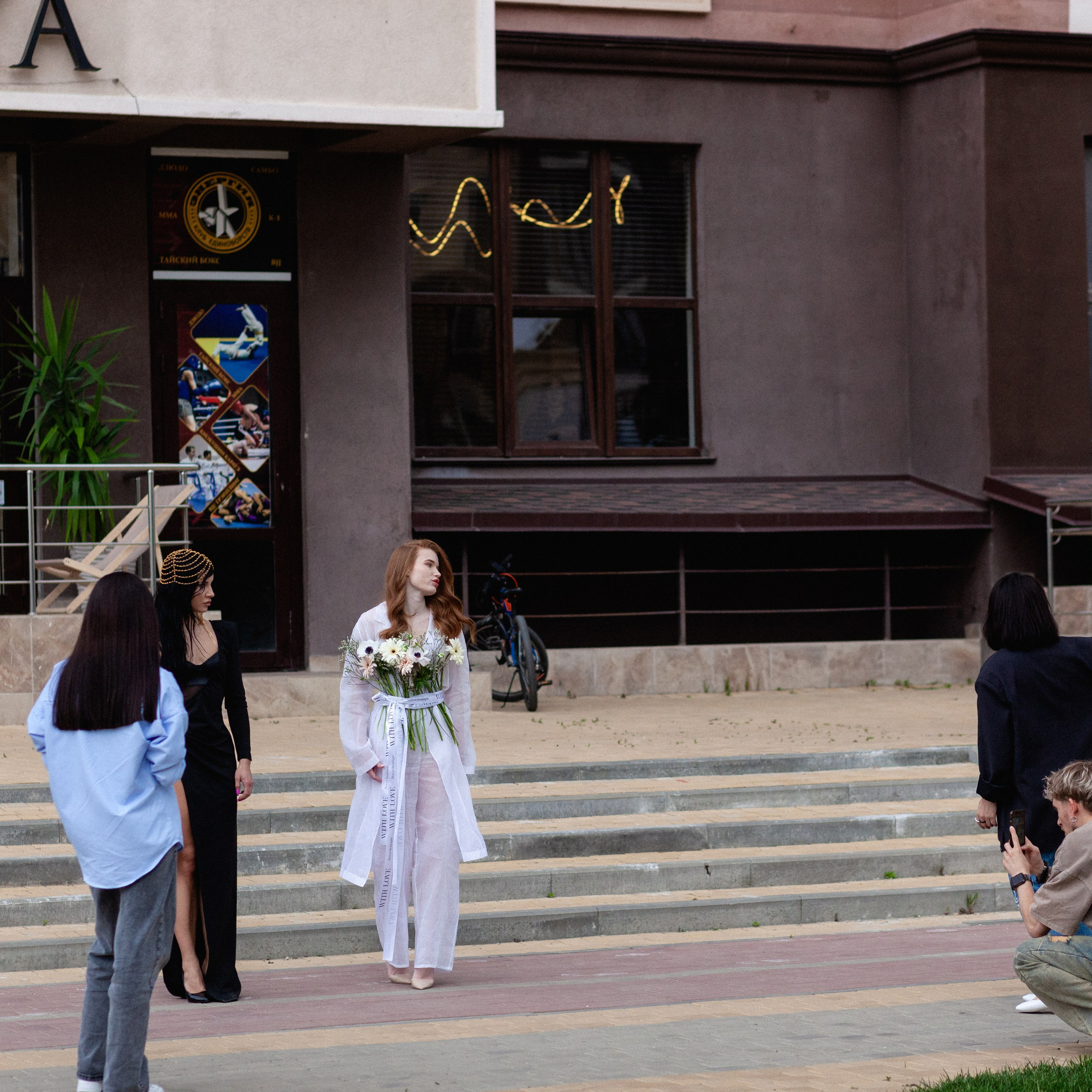 Салон изнутри, подготовка для афиши 24. Фотограф твоей души, снимаю в Крыму и не только