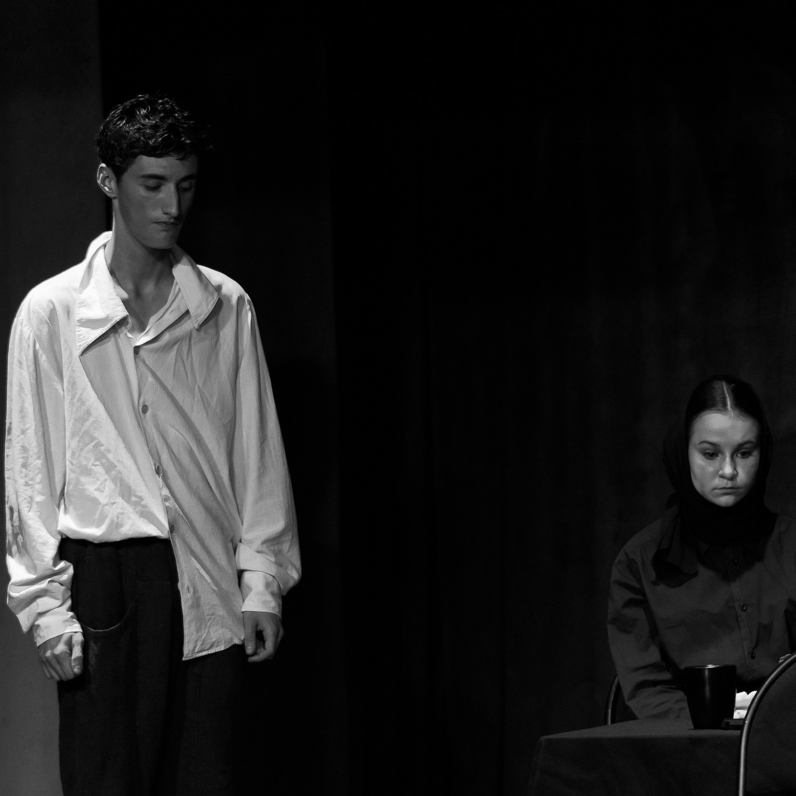 Театральная постановка ДОМ. Фотография, которая говорит о тебе