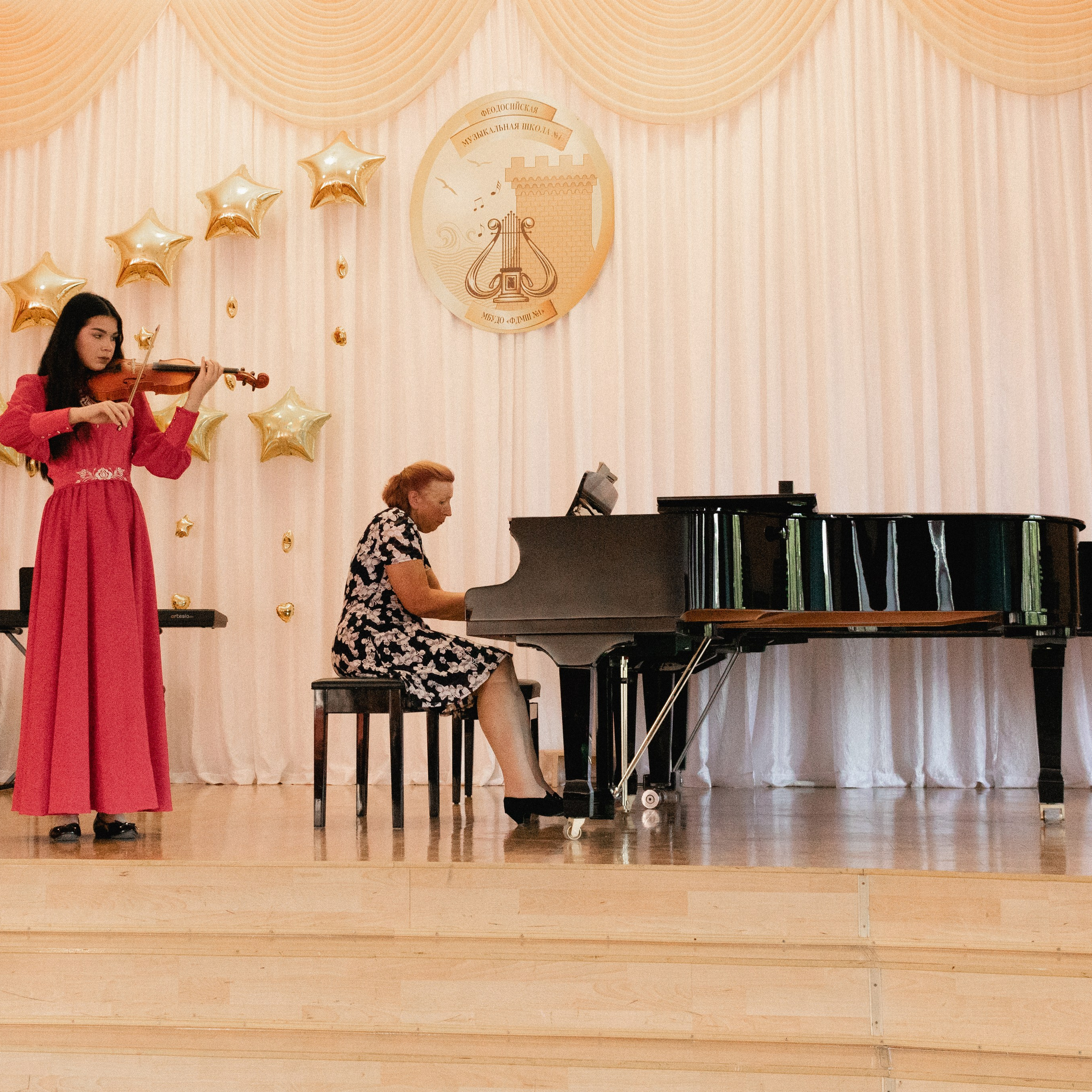 Выпускной в музыкальной школе 24. Фотография, которая говорит о тебе