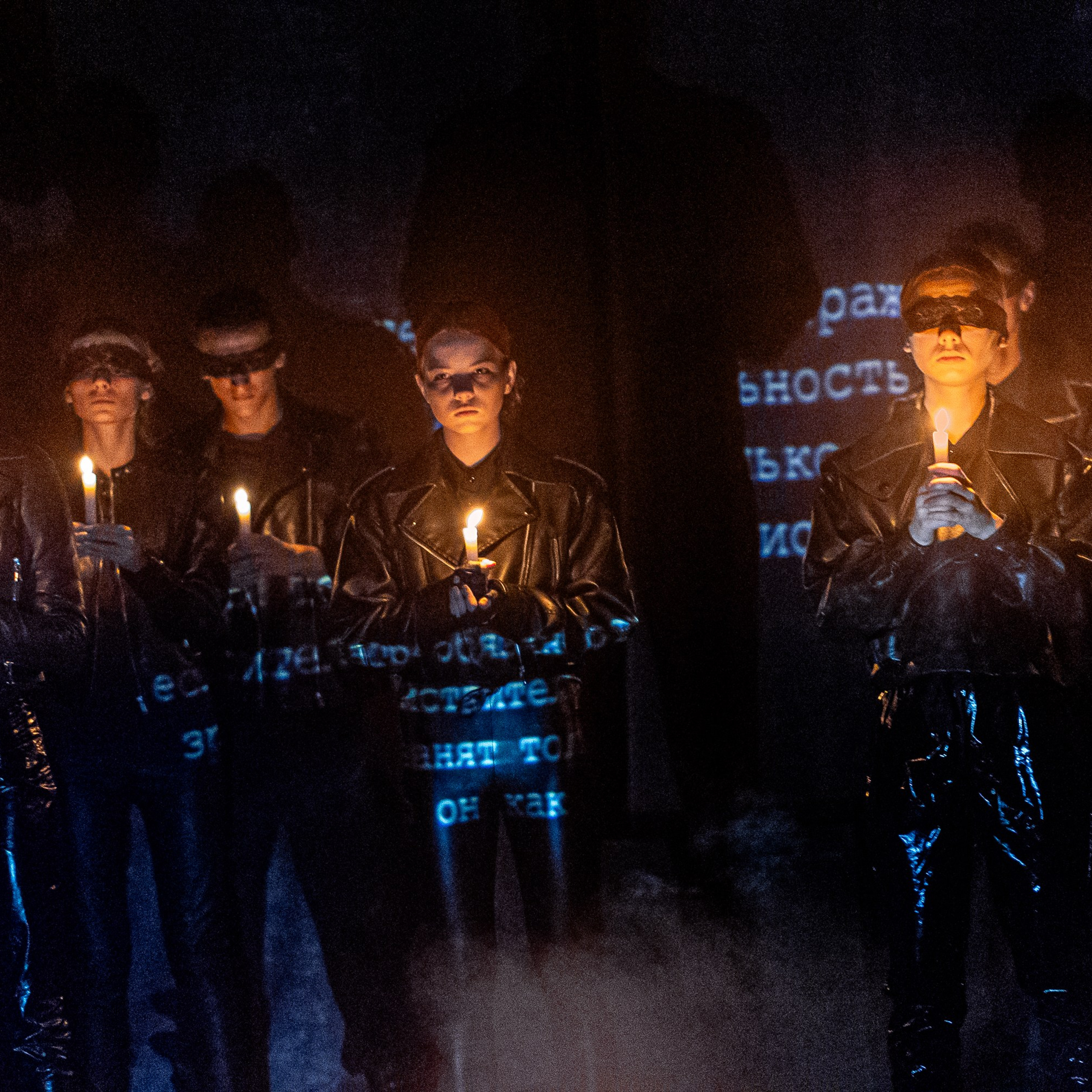 Театральная постановка ДОМ. Фотография, которая говорит о тебе