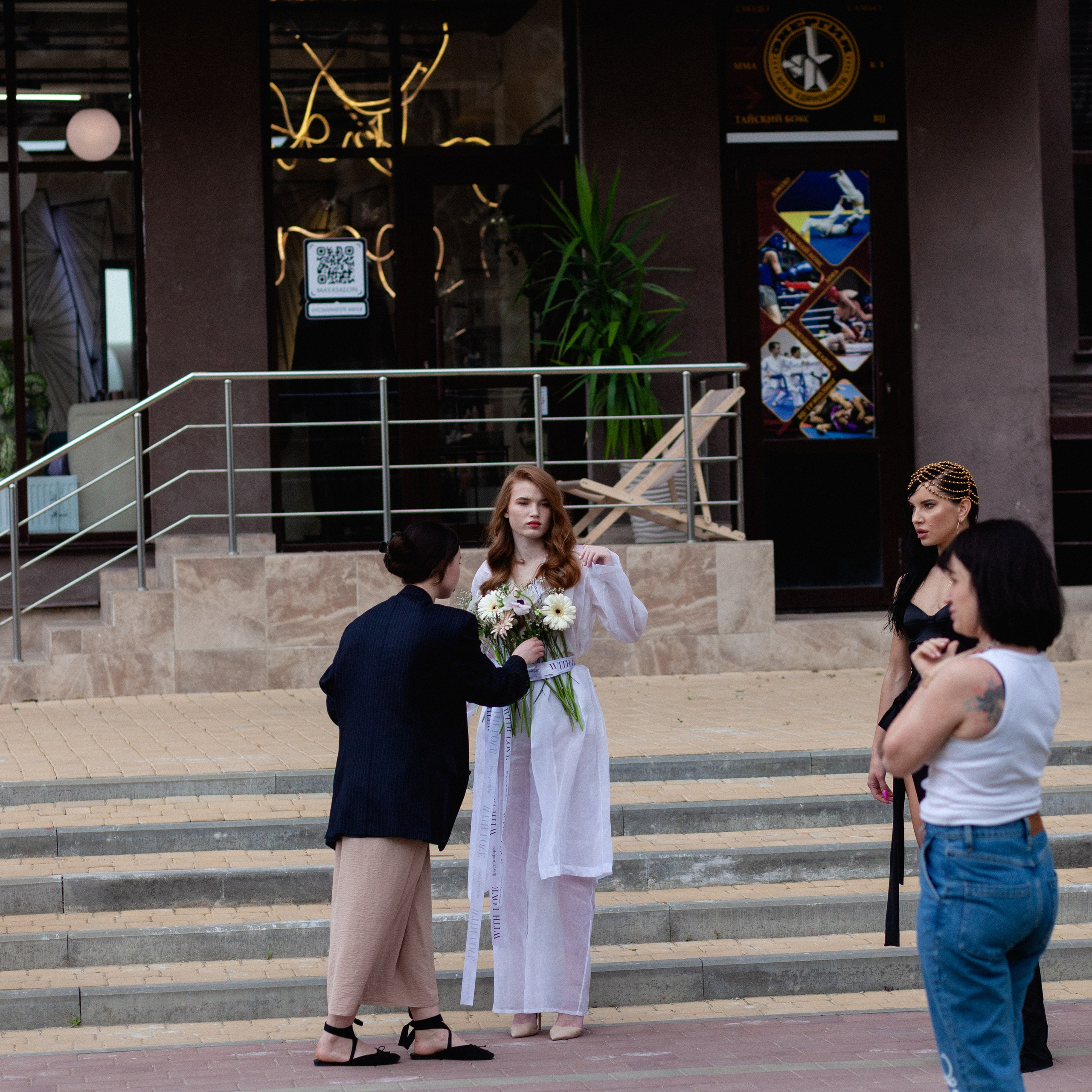 Салон изнутри, подготовка для афиши 24. Фотограф твоей души, снимаю в Крыму и не только