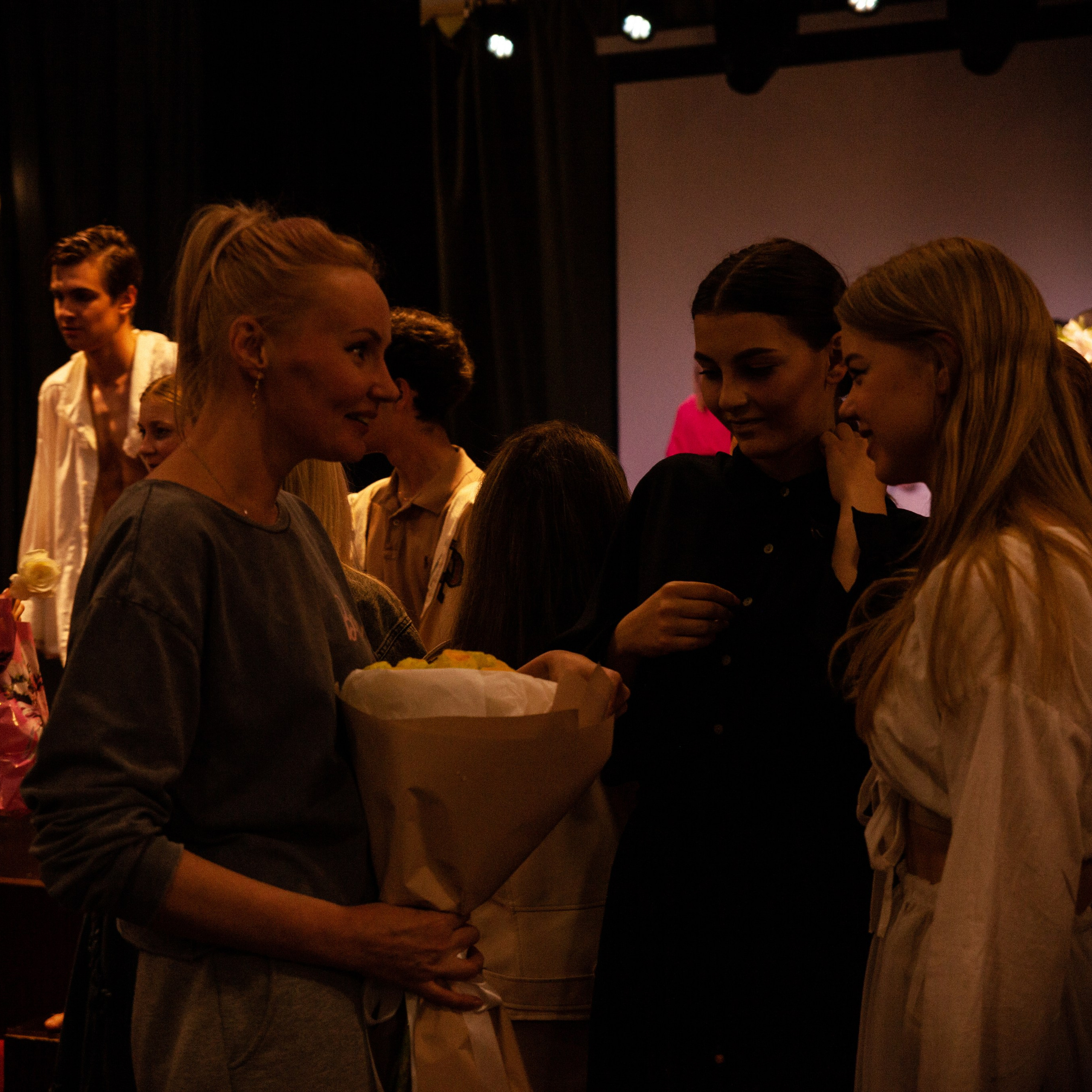 Театральная постановка «ДОМ» impuls 24. Фотограф твоей души, снимаю в Крыму и не только