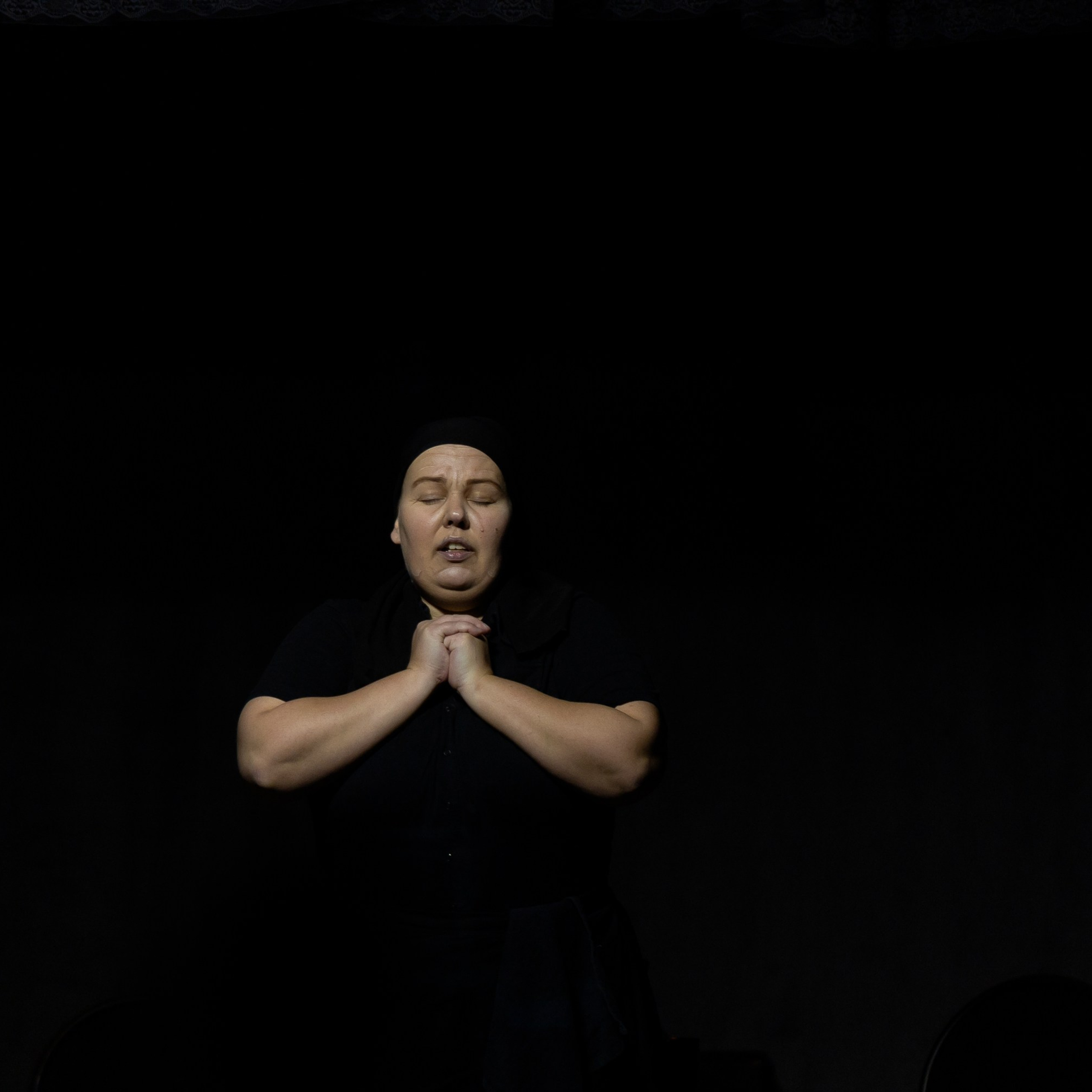 Театральная постановка ДОМ. Фотография, которая говорит о тебе