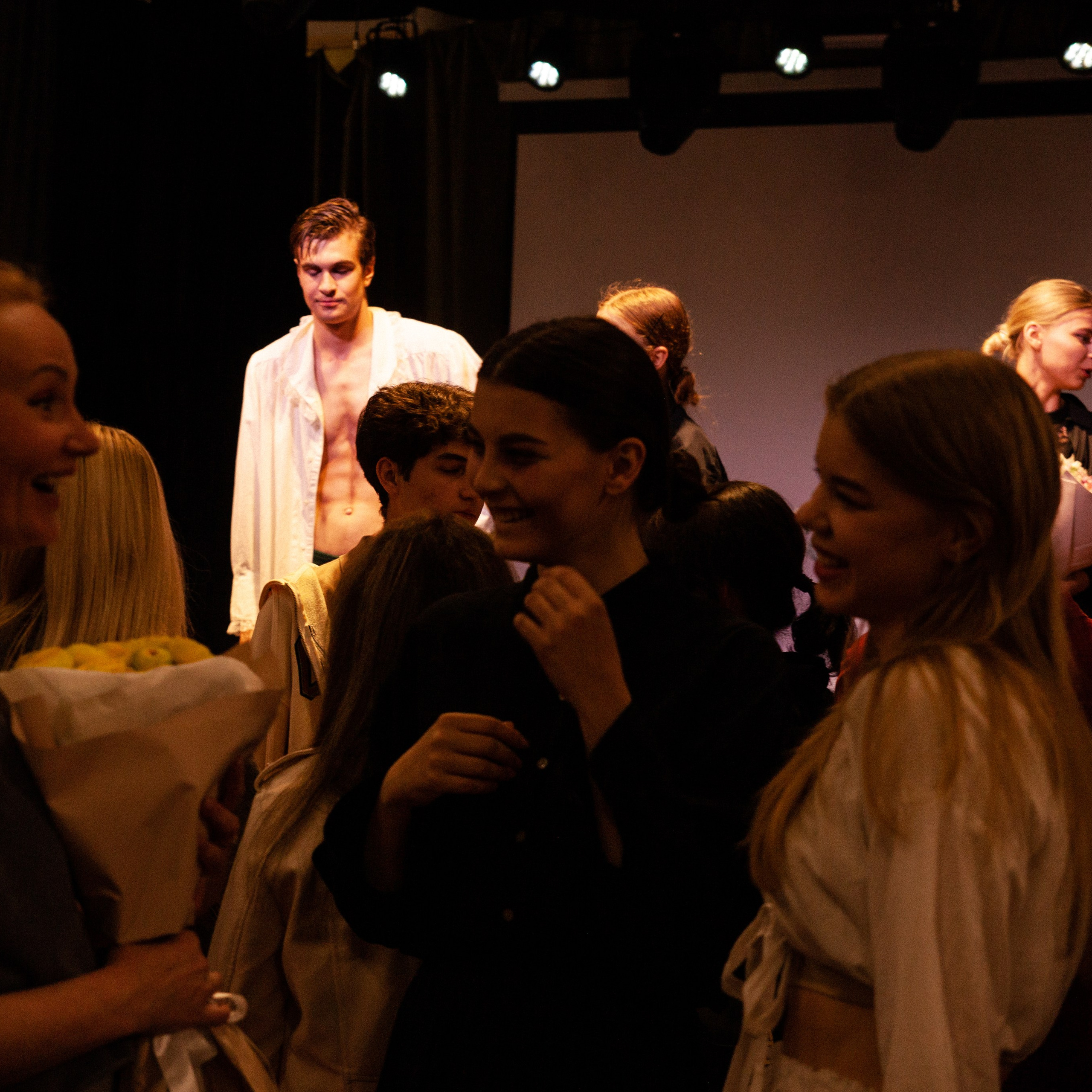 Театральная постановка «ДОМ» impuls 24. Фотограф твоей души, снимаю в Крыму и не только