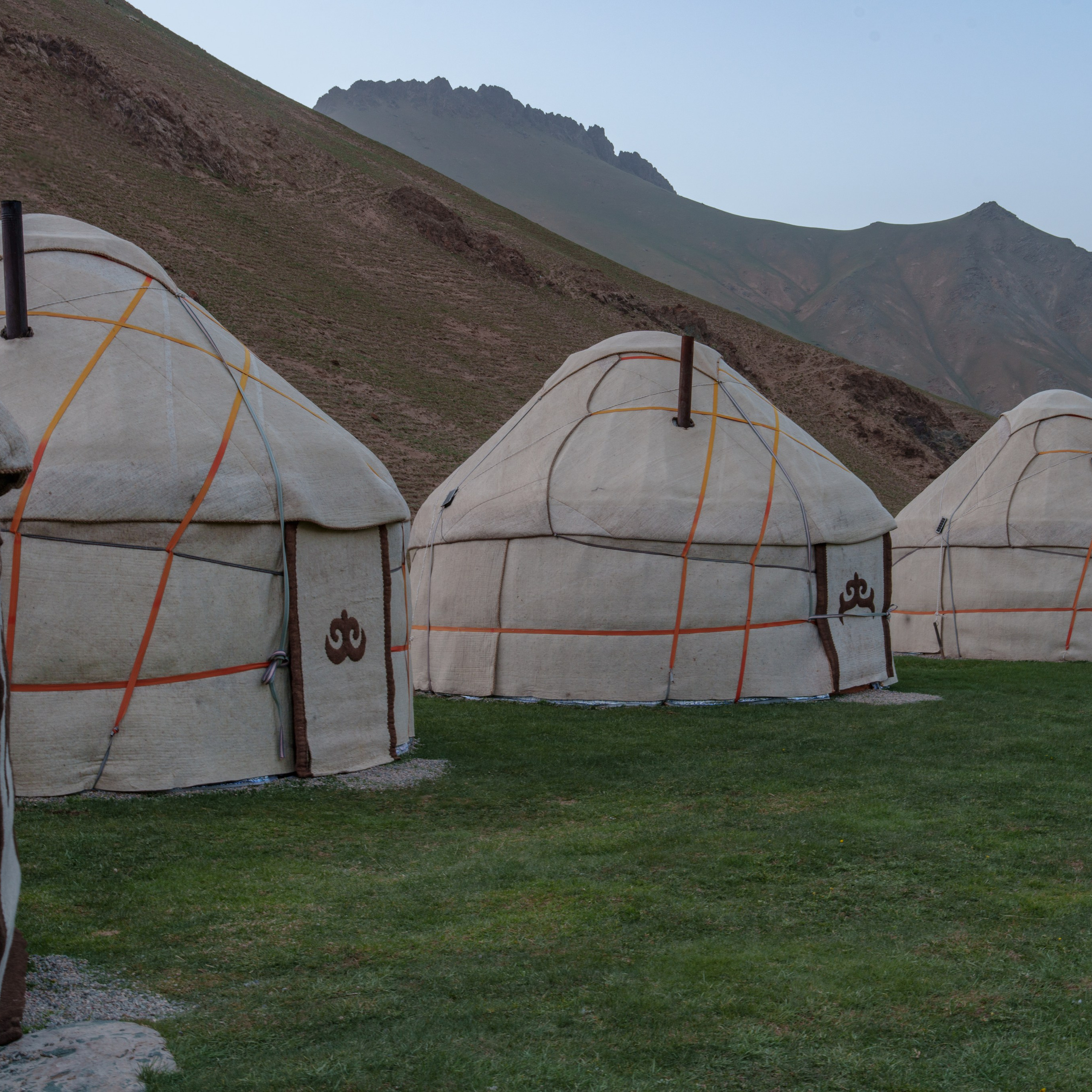 Весенний фототур в Кыргызстан