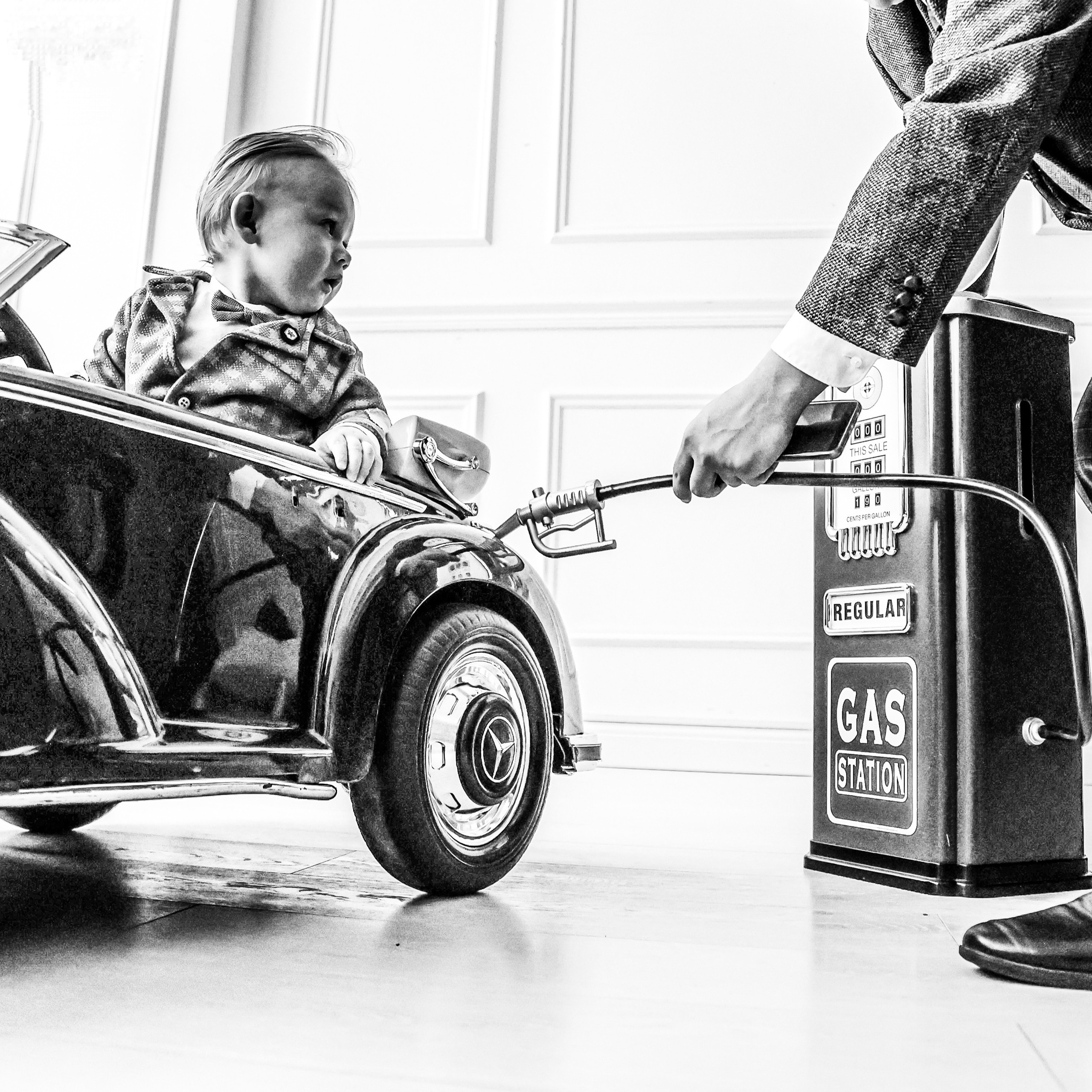 Богдан 1 годик (в стиле Ретро)