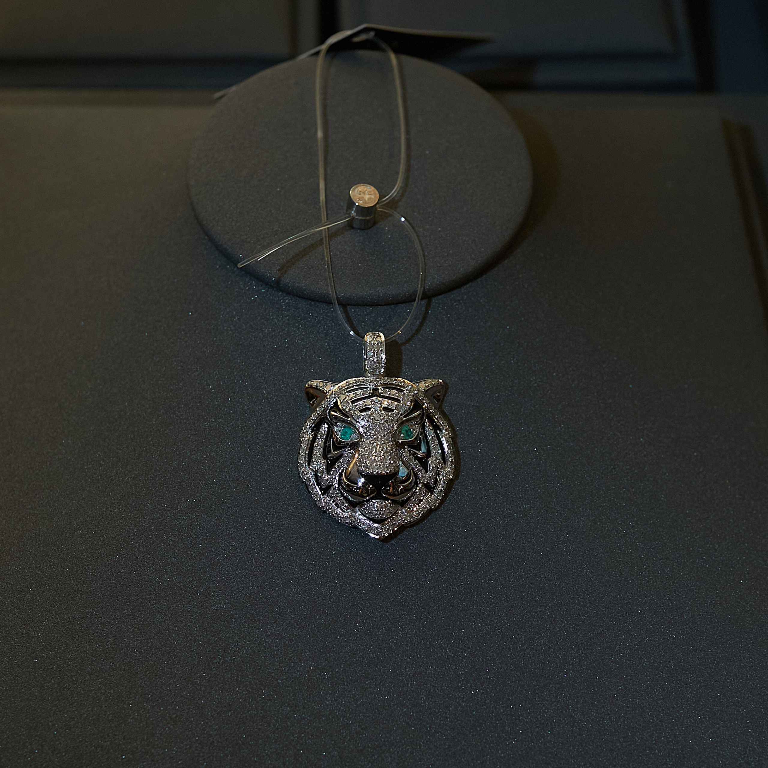 Презентация украшений «Соколов»