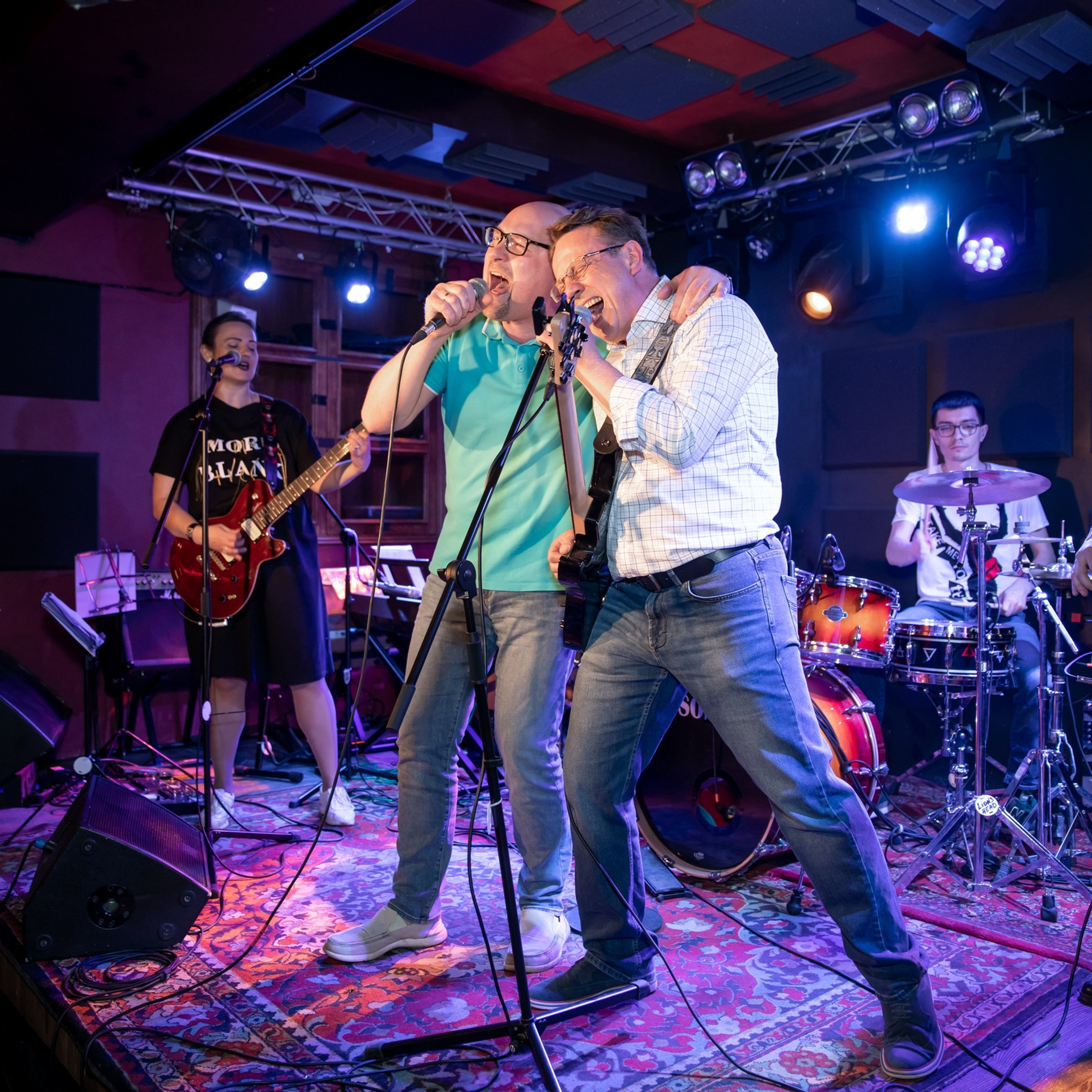 Юбилей 50 лет (Lion's Head Pub)