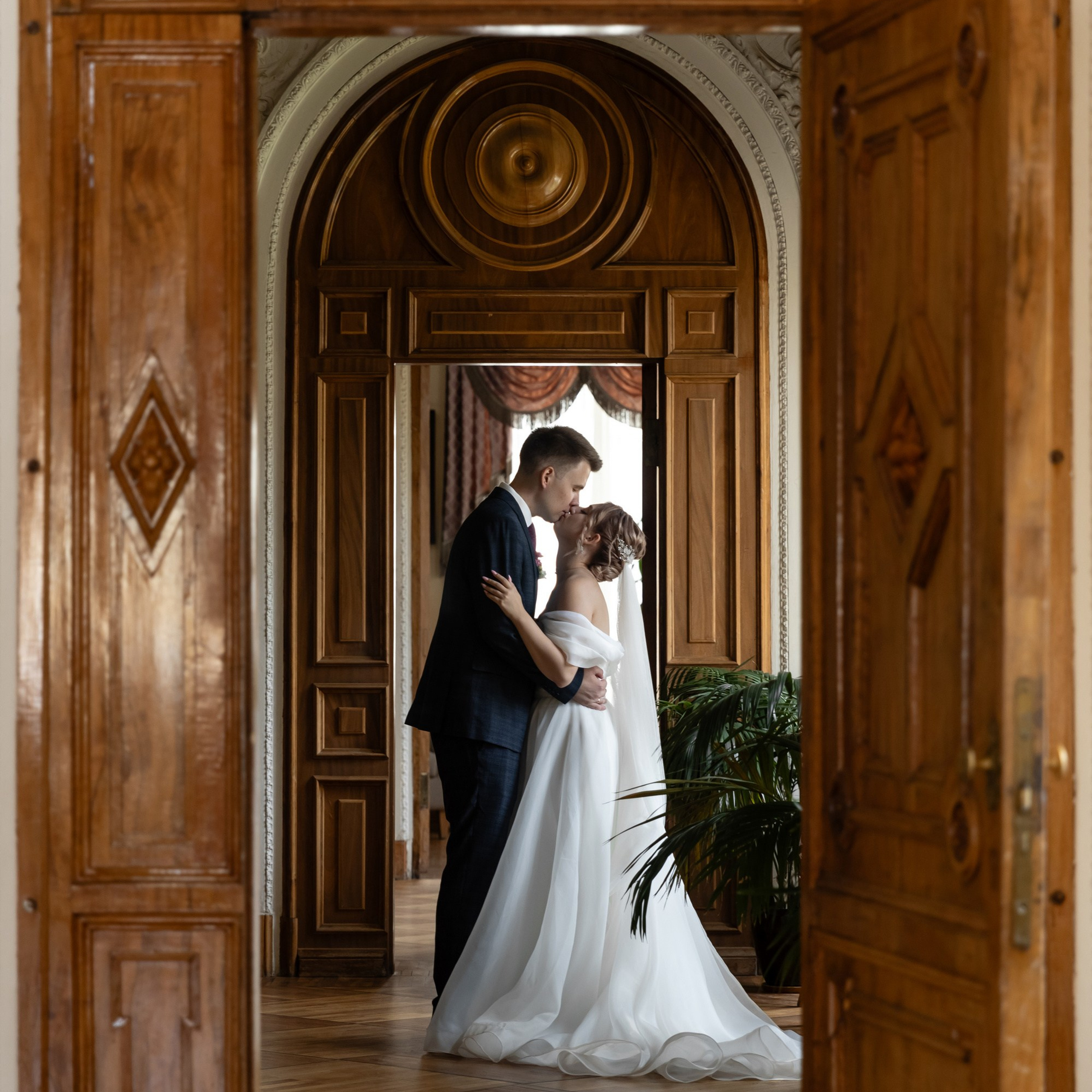 Михаил и Валерия