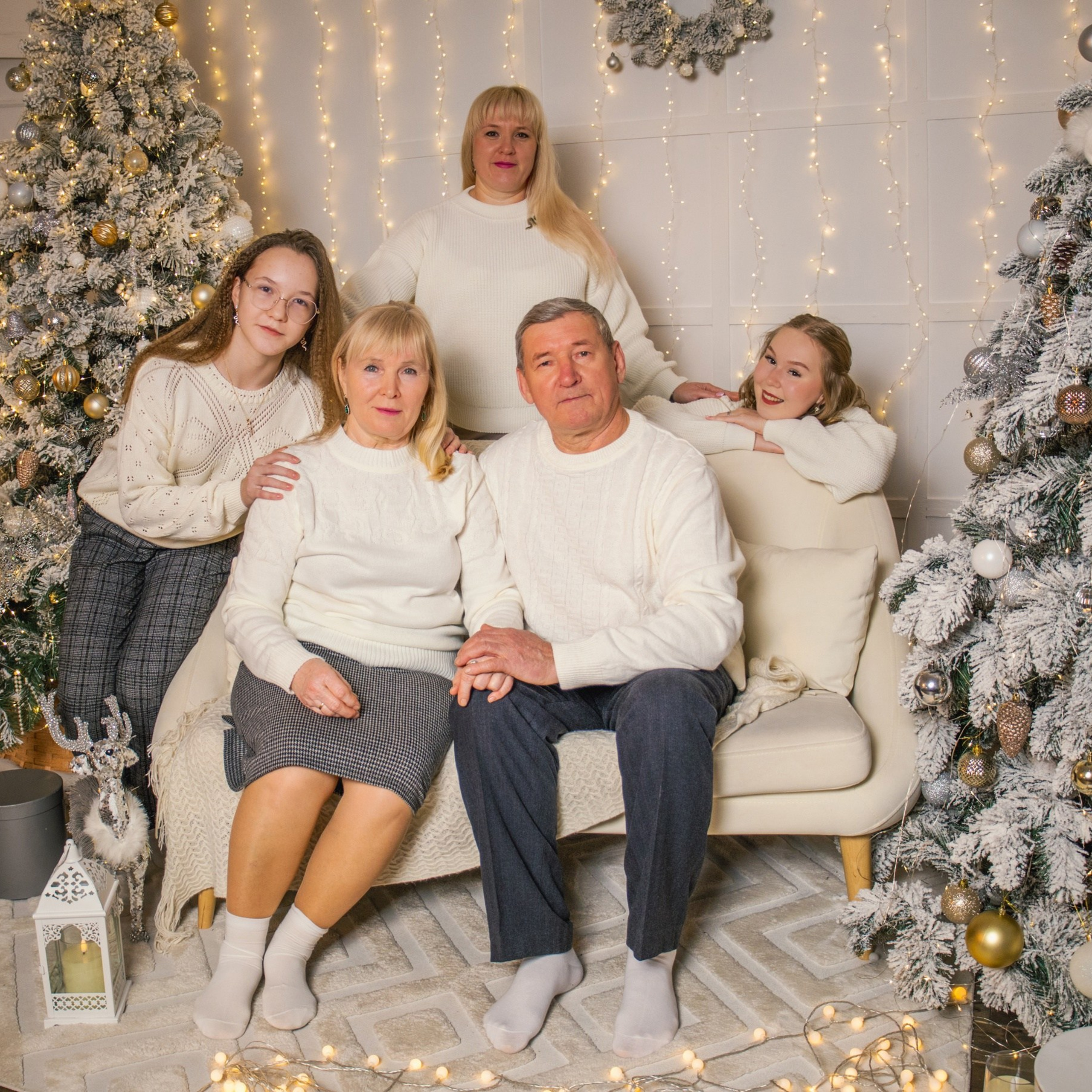 Новогодняя