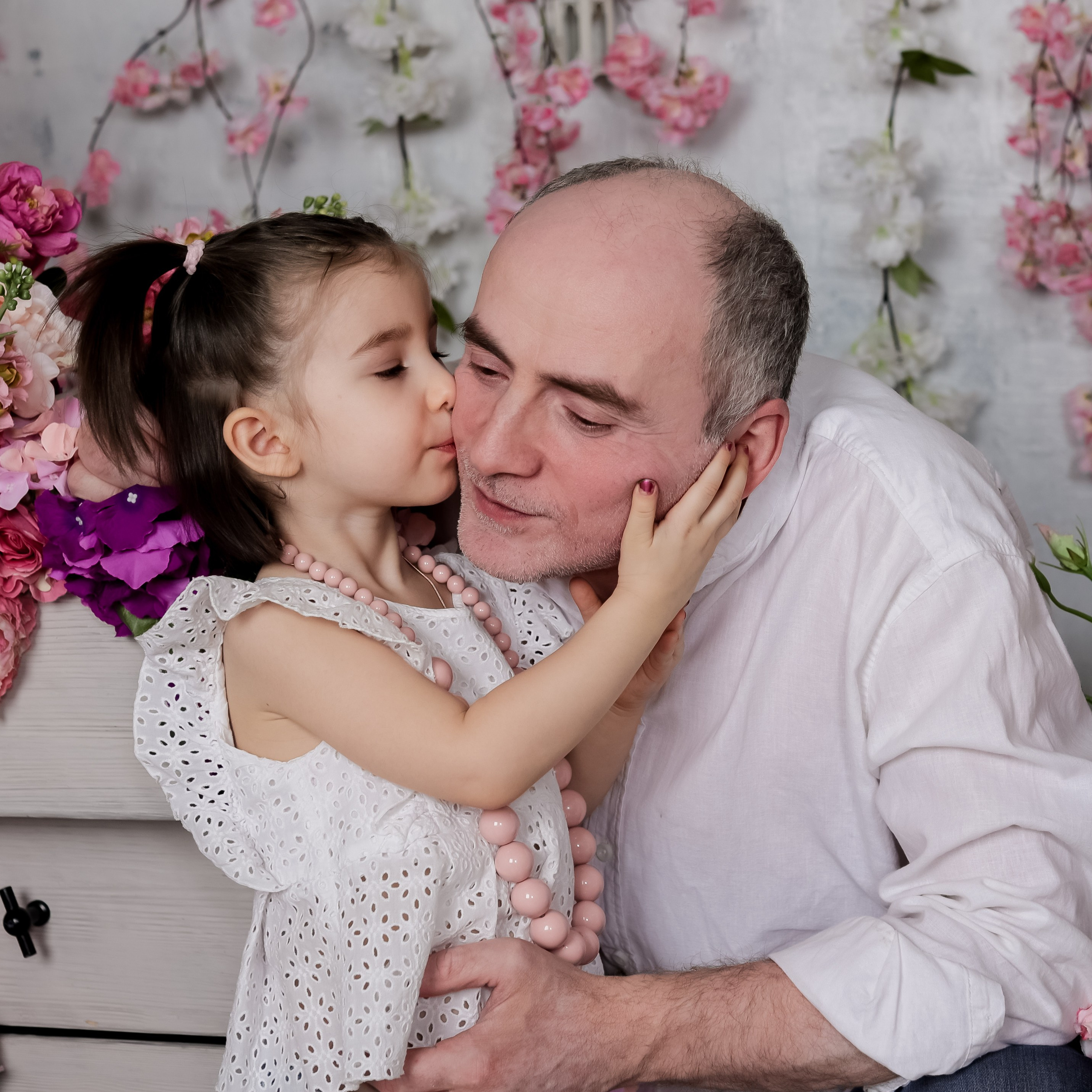 Тея и её семья. Забота и нежность девиз этой семьи. Семейный и детский фотограф Москва Елена Екимова 8926-895-38-86