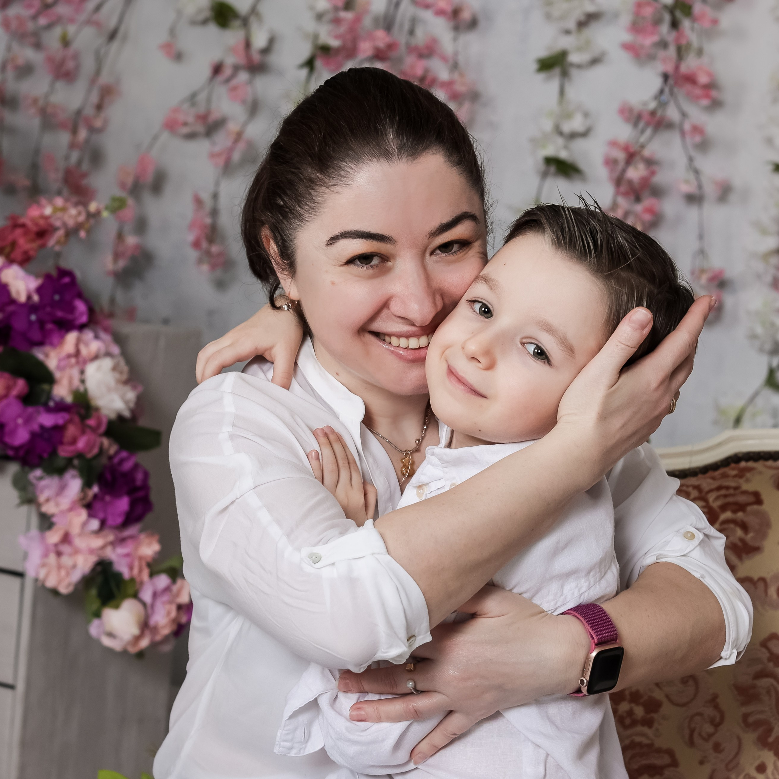 Тея и её семья. Забота и нежность девиз этой семьи. Семейный и детский фотограф Москва Елена Екимова 8926-895-38-86