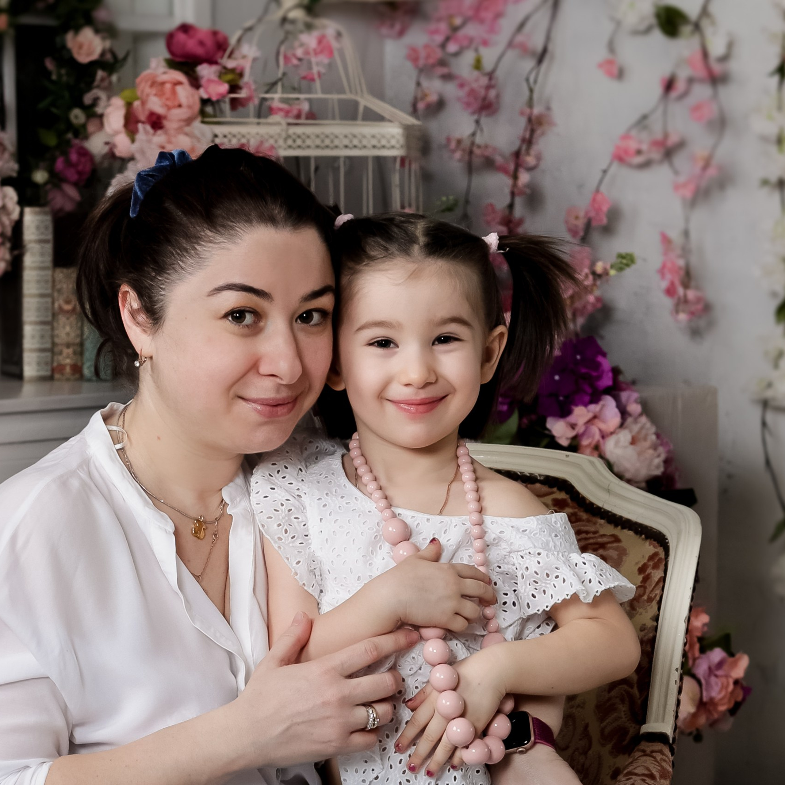 Тея и её семья. Забота и нежность девиз этой семьи. Семейный и детский фотограф Москва Елена Екимова 8926-895-38-86