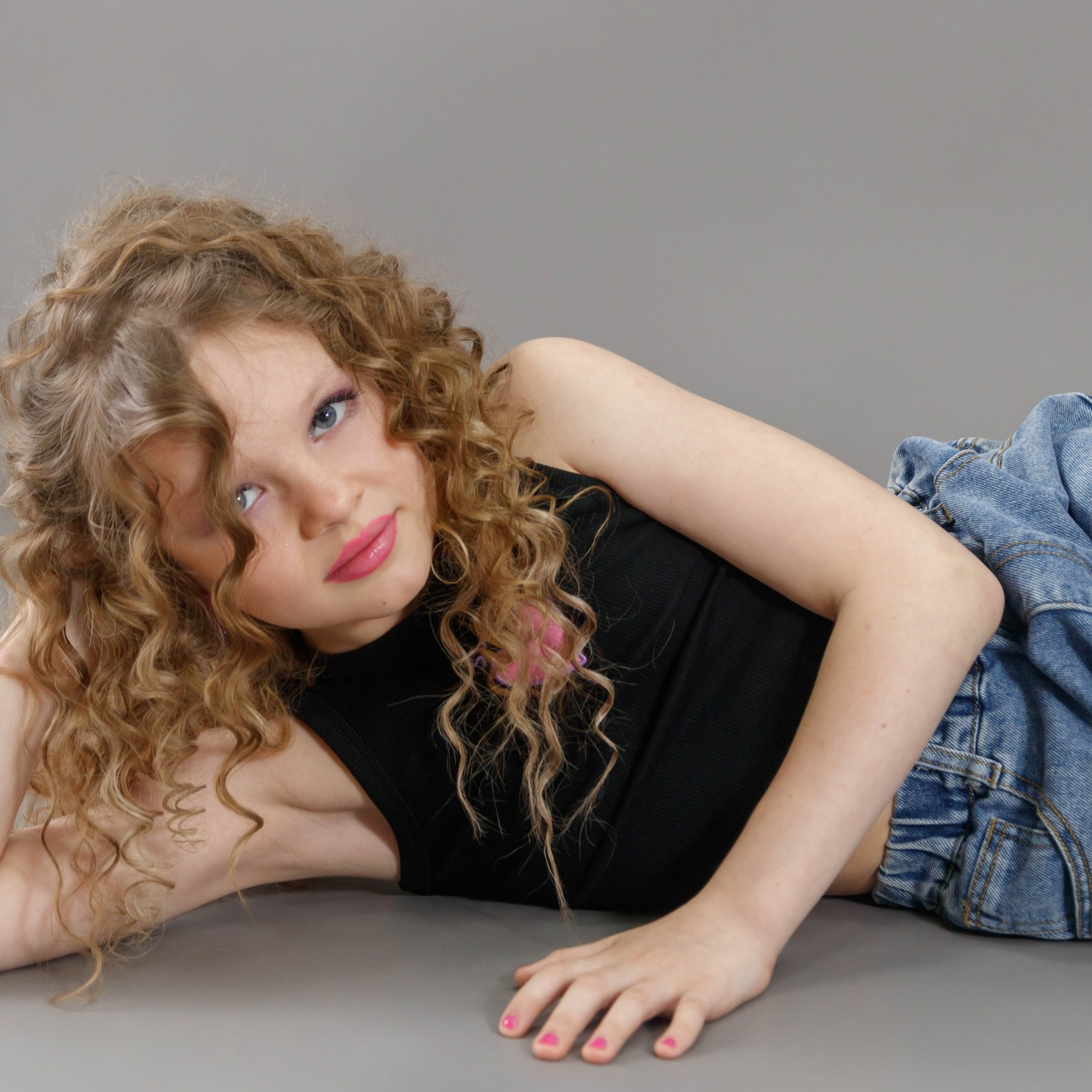 Студийные съёмки. Фотограф (графический дизайнер) Полонская Юлия