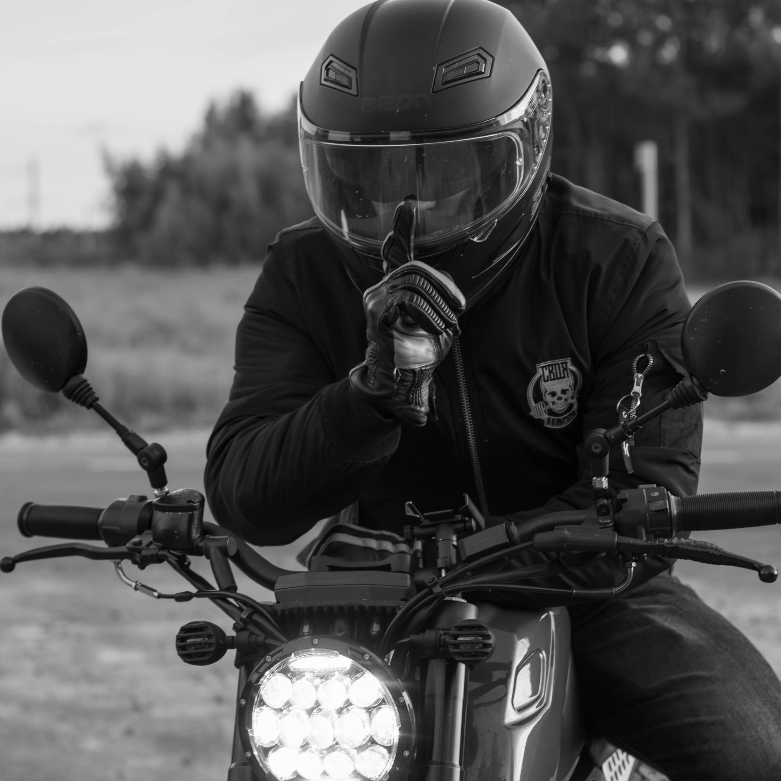 Уличные съёмки. Фотограф (графический дизайнер) Полонская Юлия