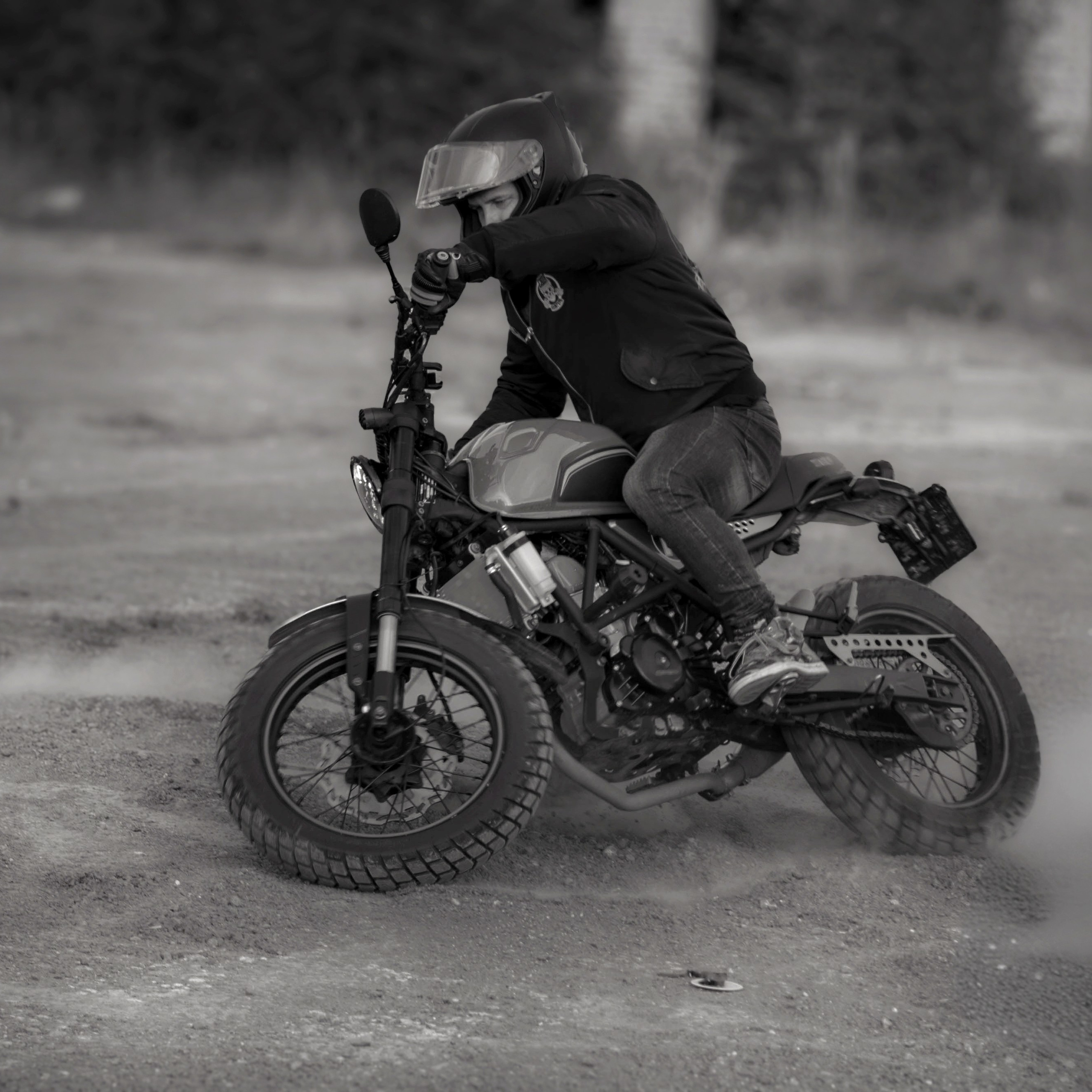 Уличные съёмки. Фотограф (графический дизайнер) Полонская Юлия