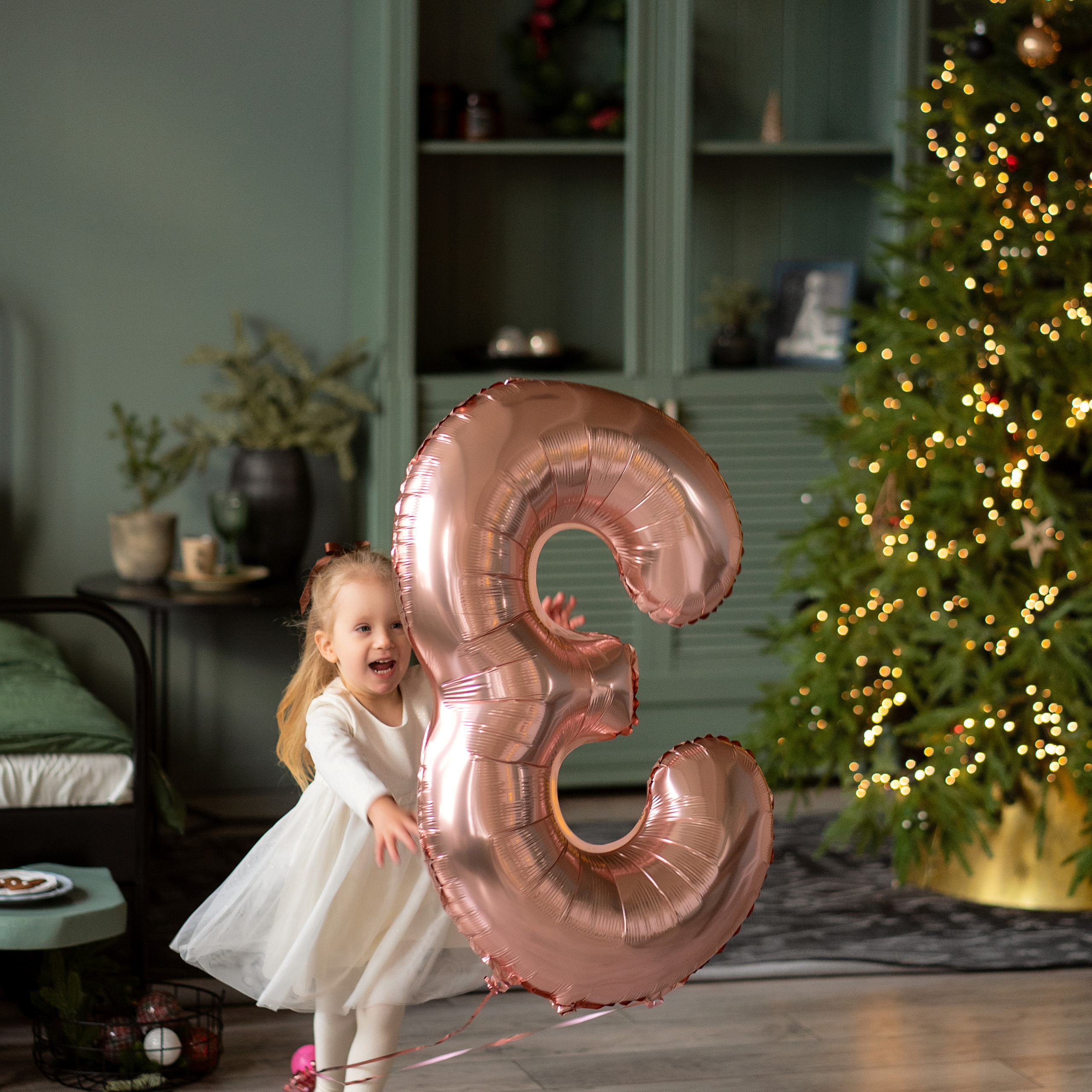 3 годика Милане