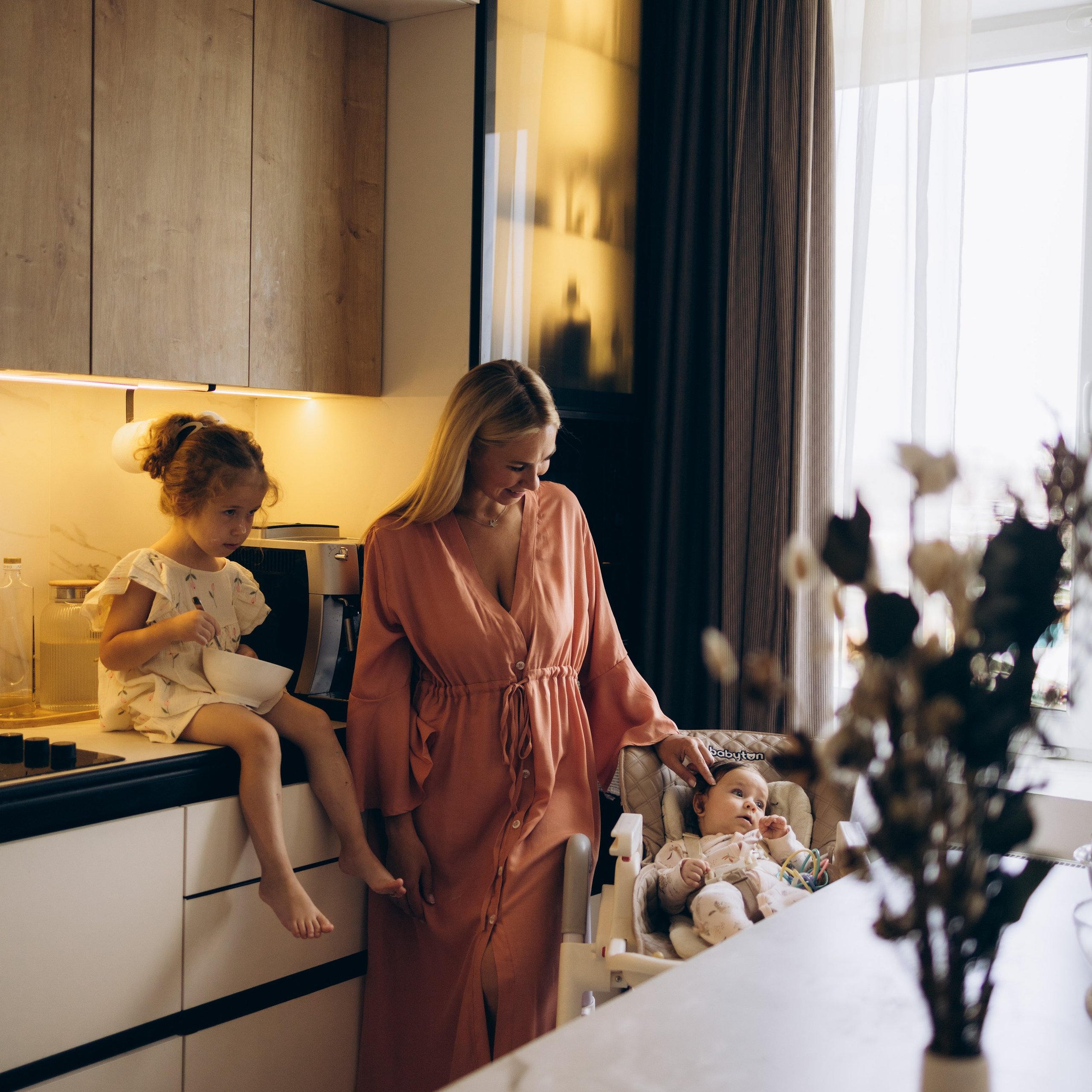 Домашняя фотосессия. Один будний день из жизни мамы с детьми