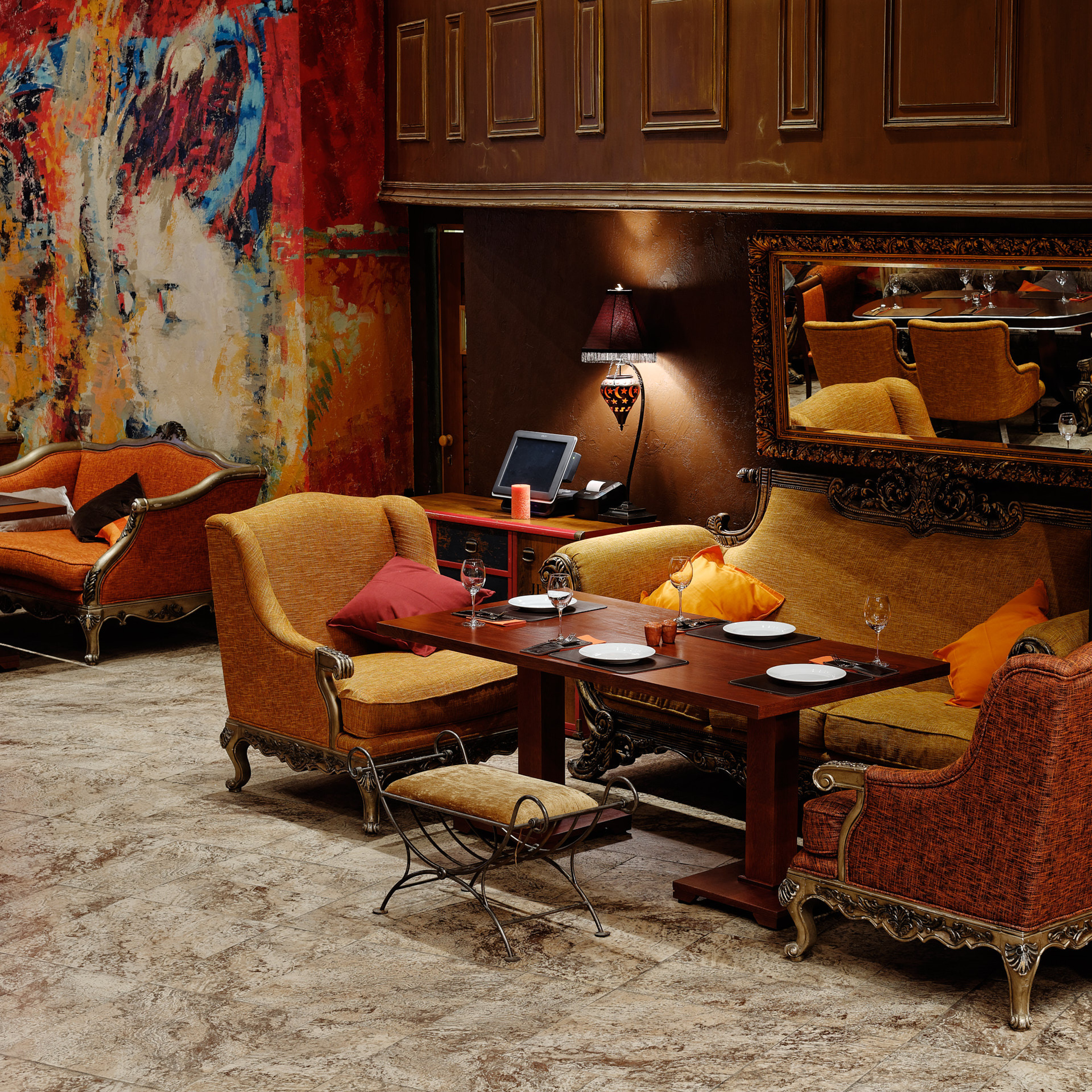 Интерьерная съемка для ресторана Жан Де Баран. Интерьерная съемка в Москве и России