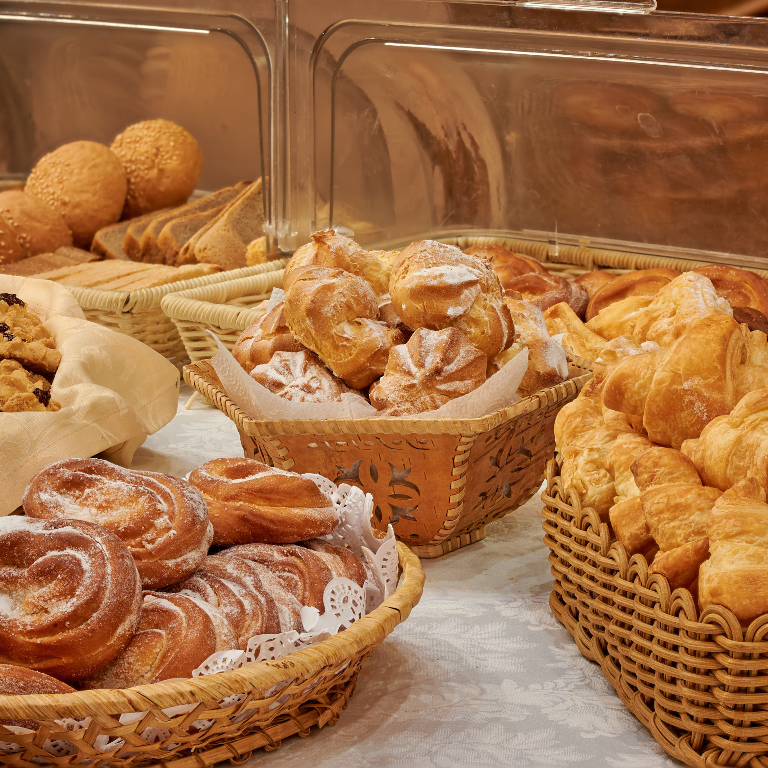 Отель «Турист». Интерьерная съемка в Москве и России