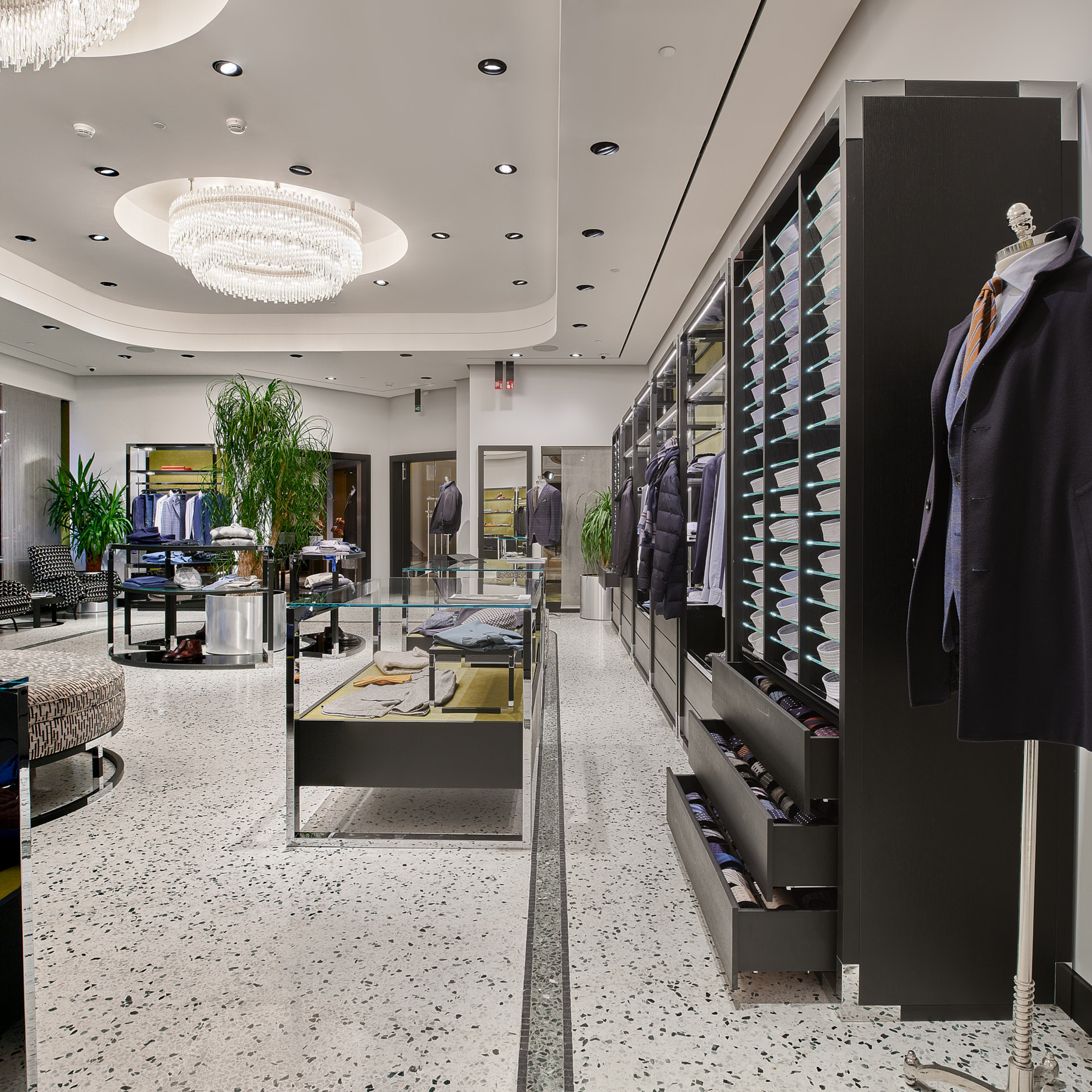 Бутик Cesare Attolini. Интерьерная съемка в Москве и России