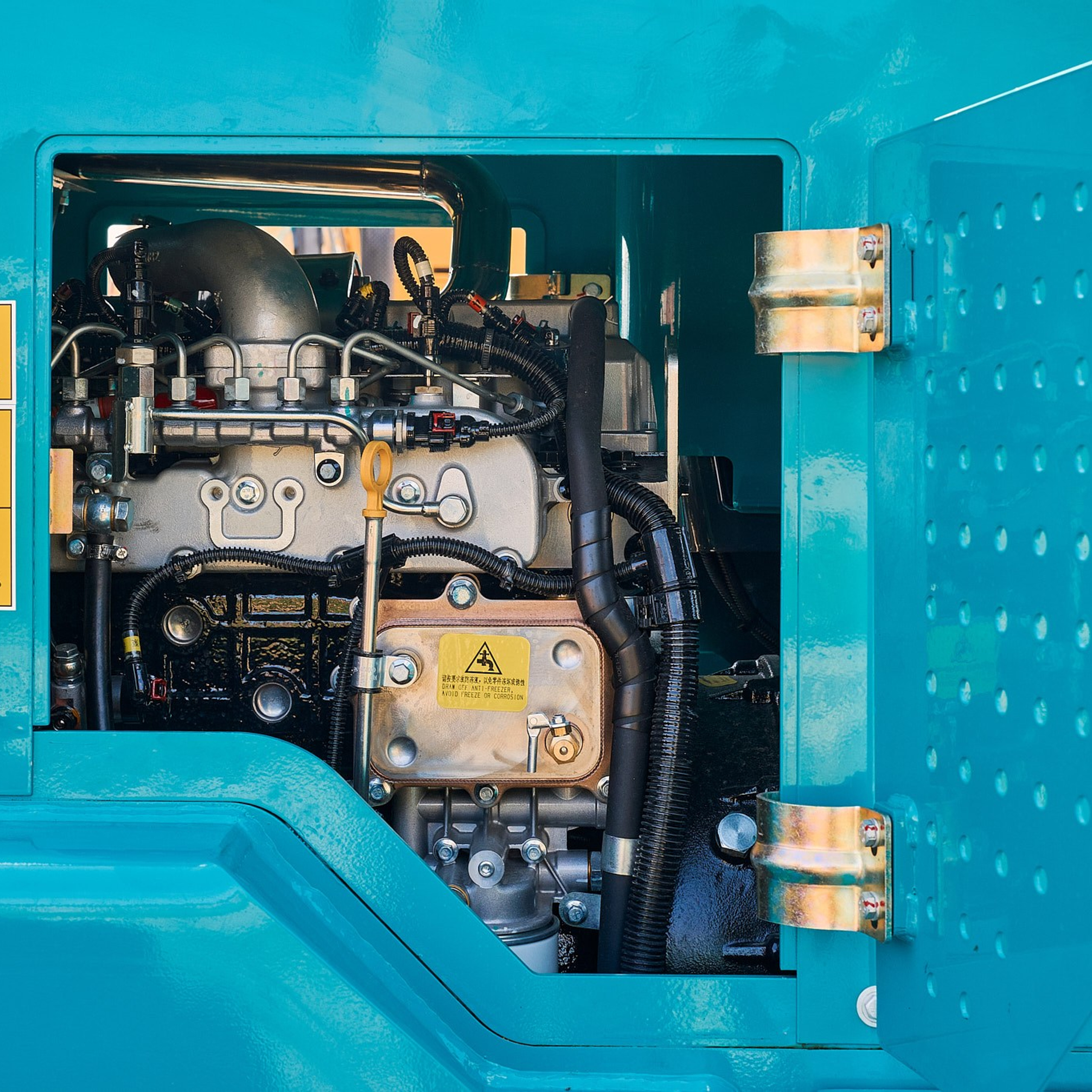 Спецтехника SUNWARD (для каталога). Профессиональный фотограф в Екатеринбурге Константин Зарипов