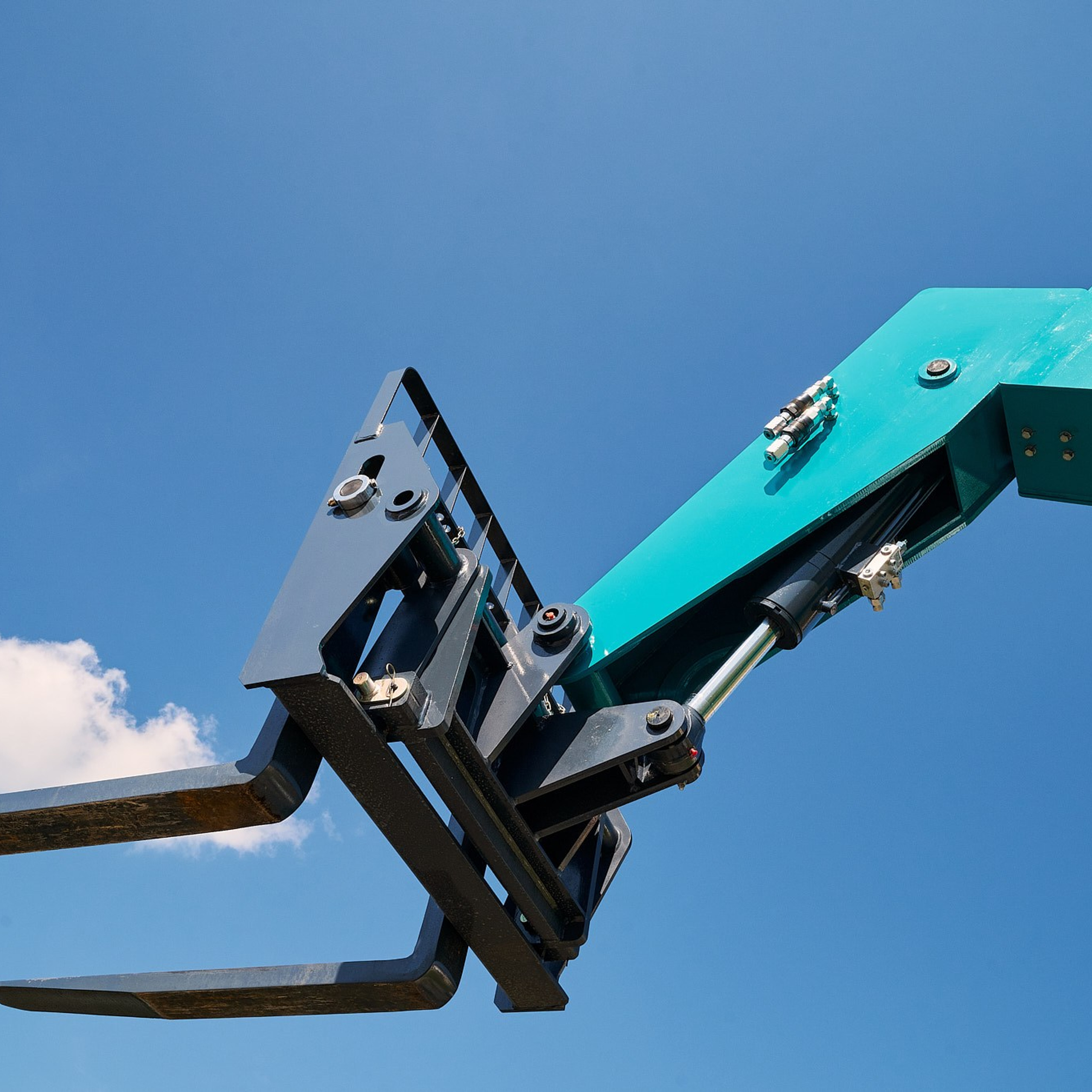 Спецтехника SUNWARD (для каталога). Профессиональный фотограф в Екатеринбурге Константин Зарипов