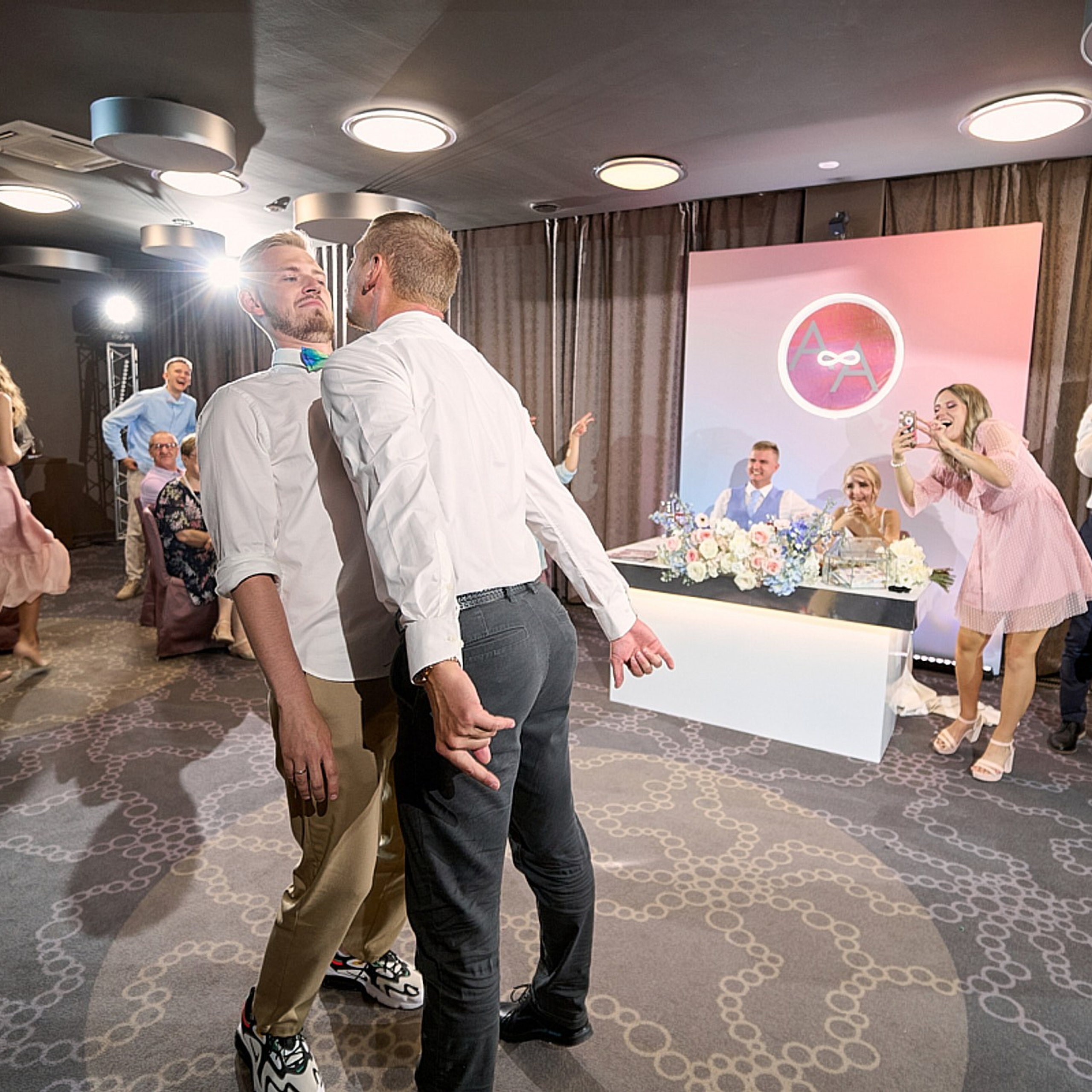 Александр и Анна. Профессиональный фотограф в Екатеринбурге Константин Зарипов