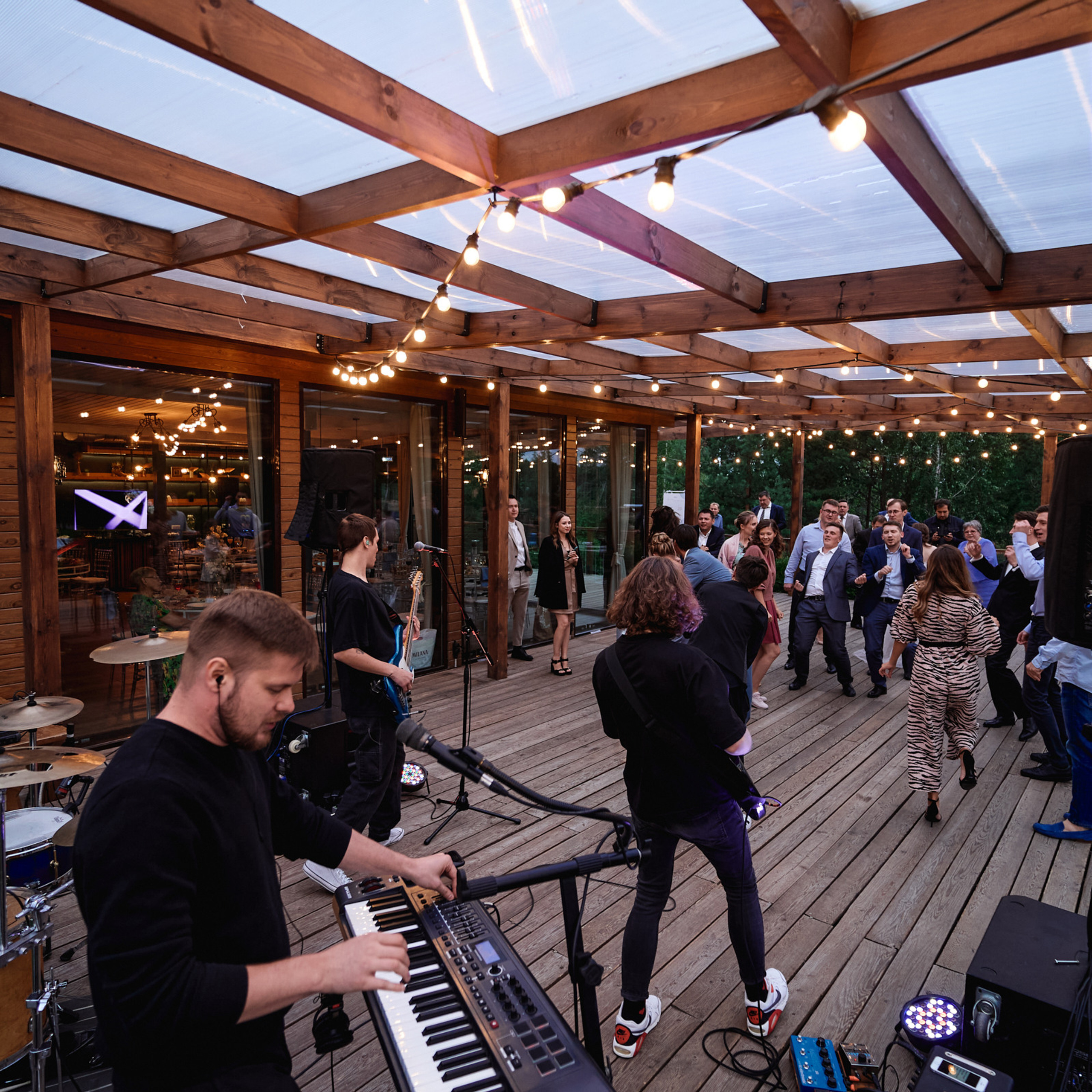 Привет из Питера. Профессиональный фотограф в Екатеринбурге Константин Зарипов