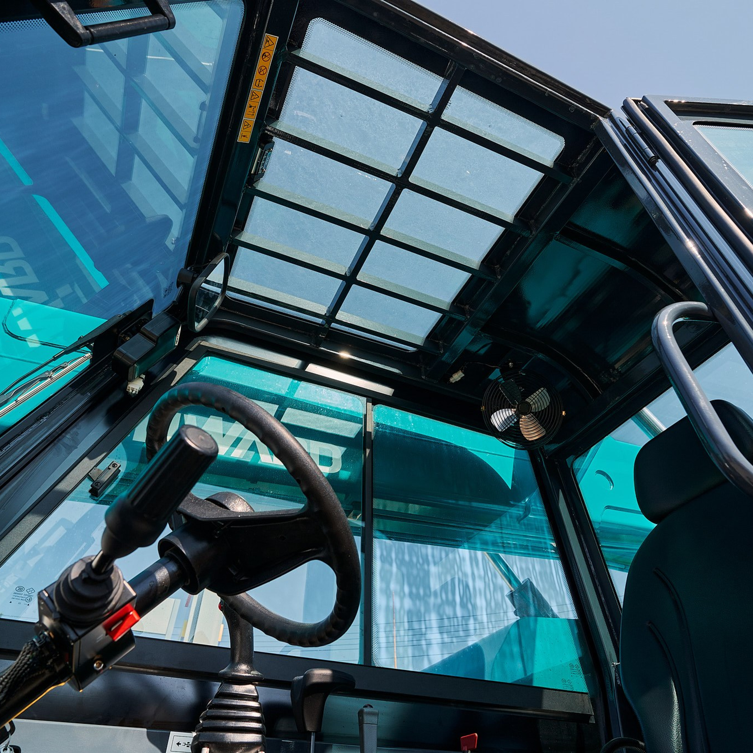 Спецтехника SUNWARD (для каталога). Профессиональный фотограф в Екатеринбурге Константин Зарипов