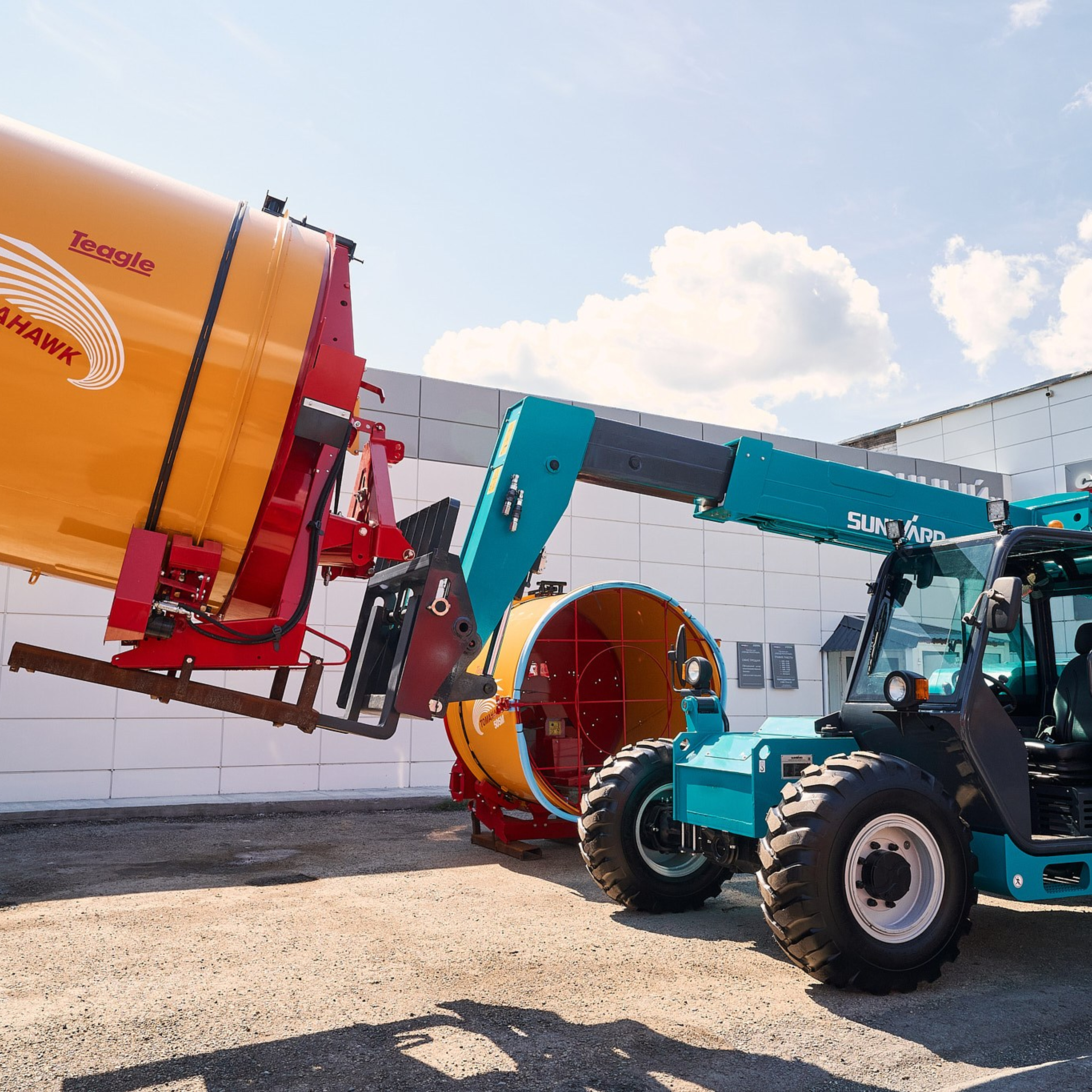 Спецтехника SUNWARD (для каталога). Профессиональный фотограф в Екатеринбурге Константин Зарипов