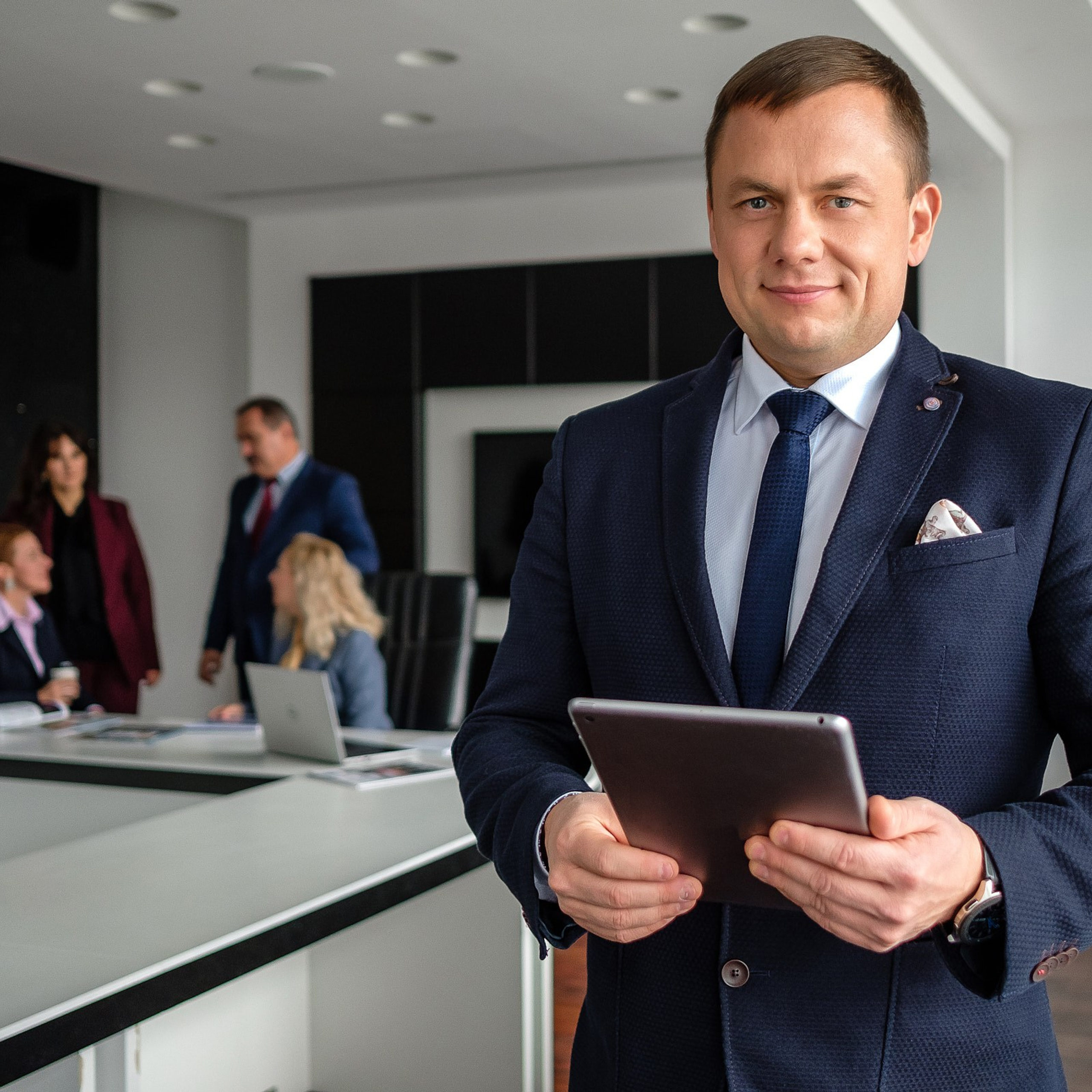 Руководители Свердловского областного фонда поддержки предпринимательства (СОФПП). Профессиональный фотограф в Екатеринбурге Константин Зарипов