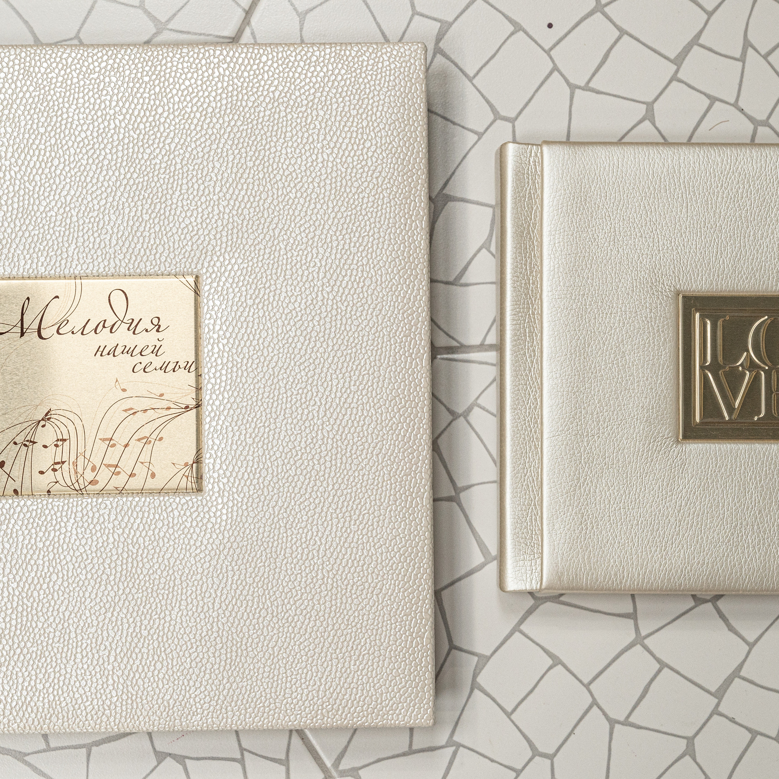 Свадебная с калькой (30/30) и книга для родителей (20/20)