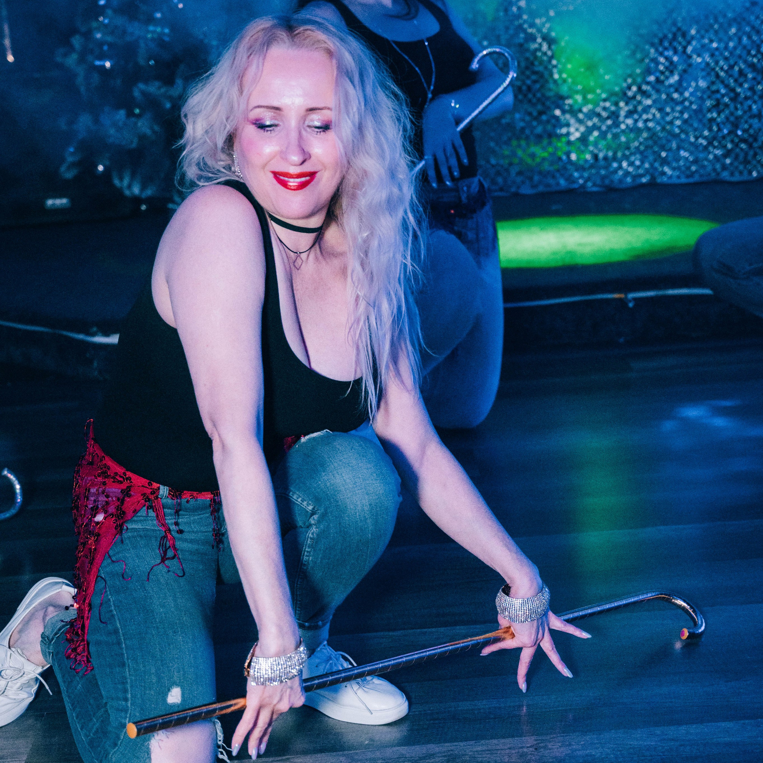 Новый год. Танцоры